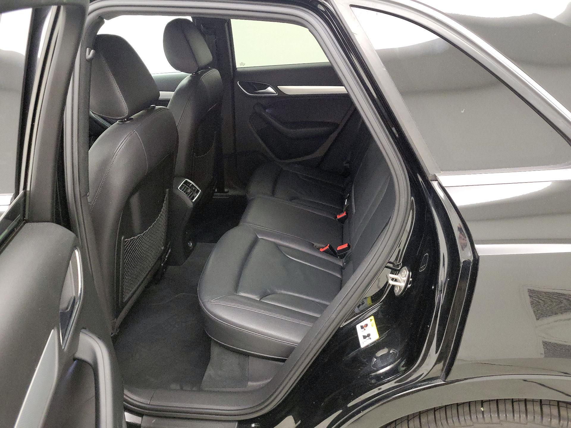 Thumbnail: 2016 Audi Q3 - 19