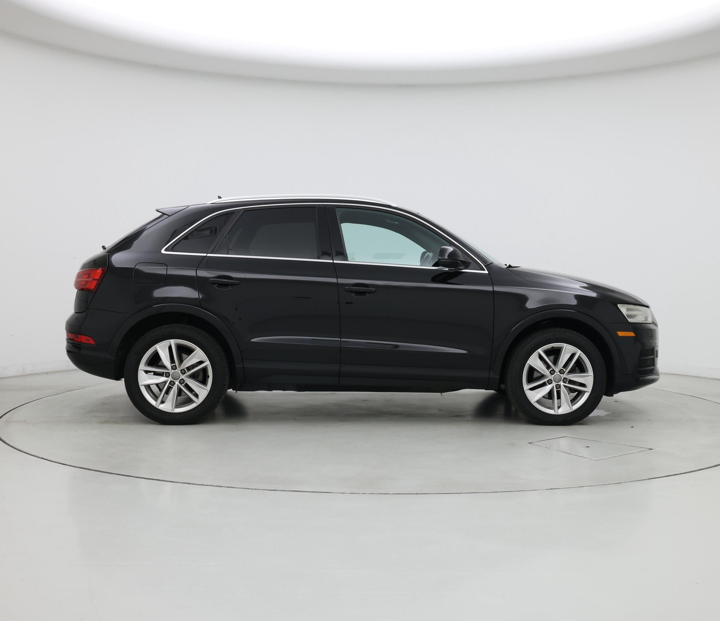 Thumbnail: 2016 Audi Q3 - 7