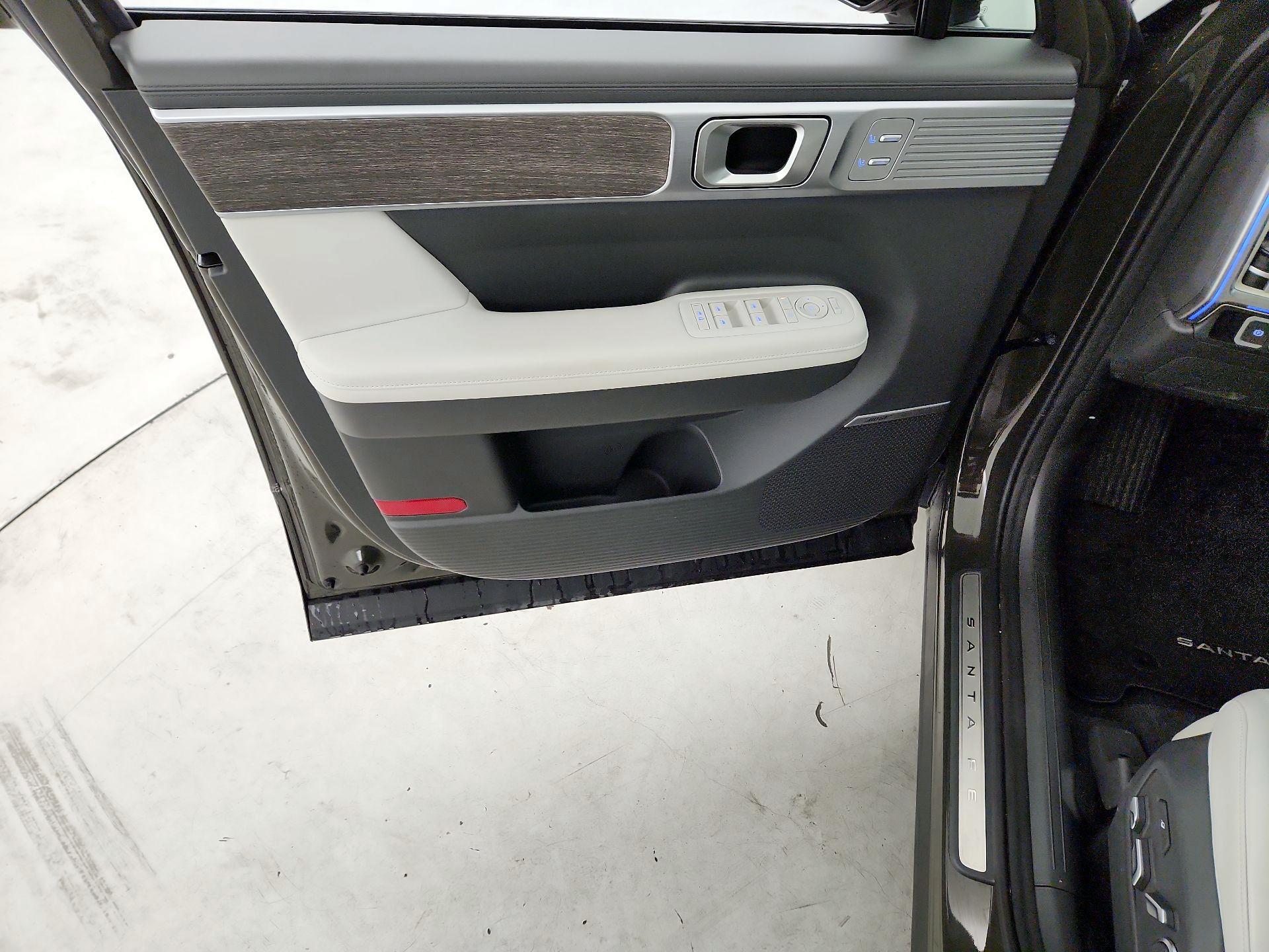 Thumbnail: 2025 Hyundai Santa Fe - 12