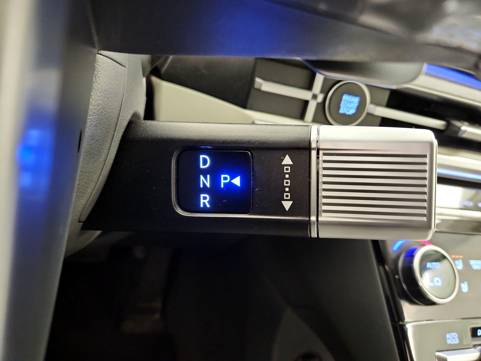 Thumbnail: 2025 Hyundai Santa Fe - 18