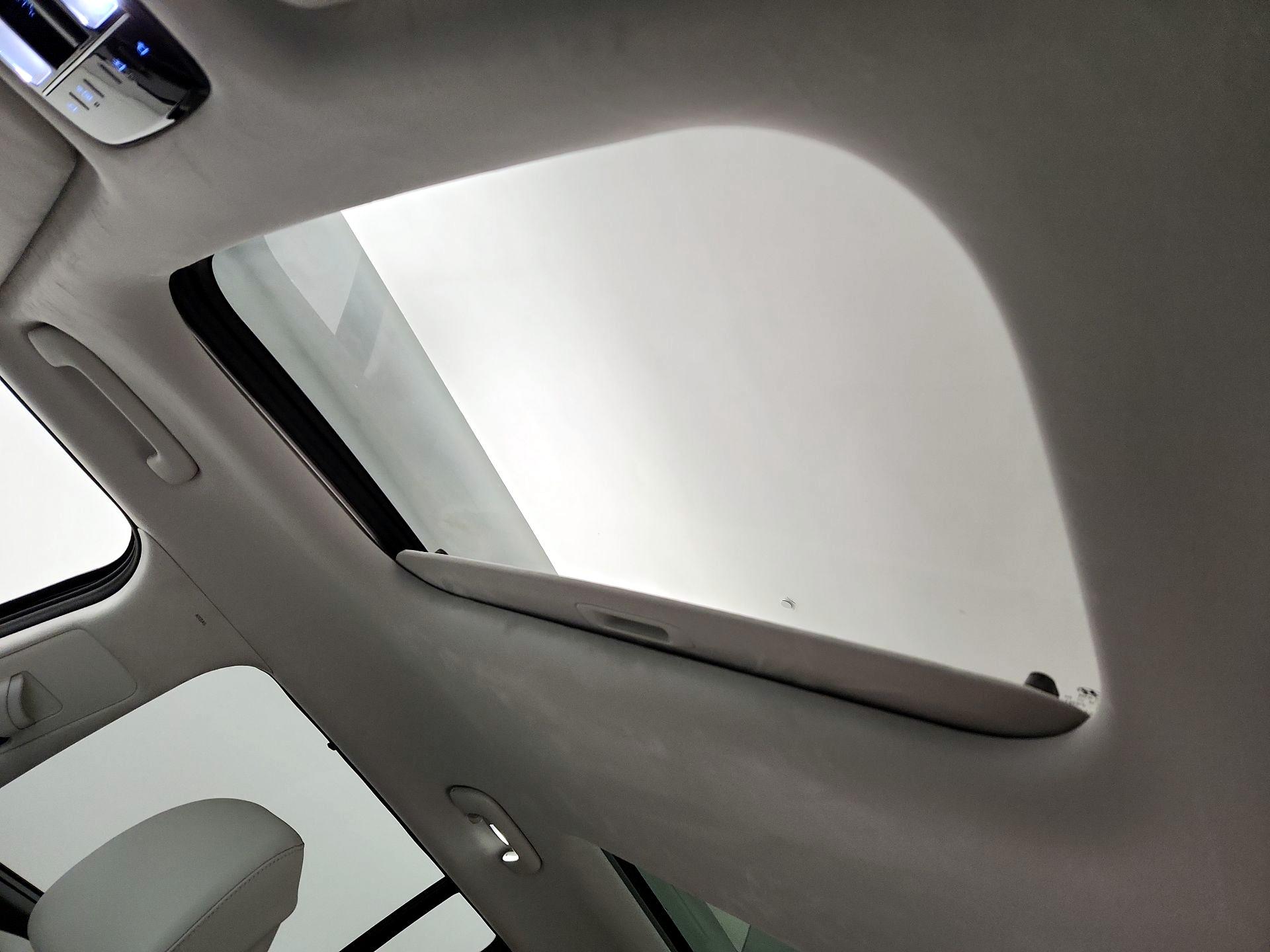 Thumbnail: 2025 Hyundai Santa Fe - 20