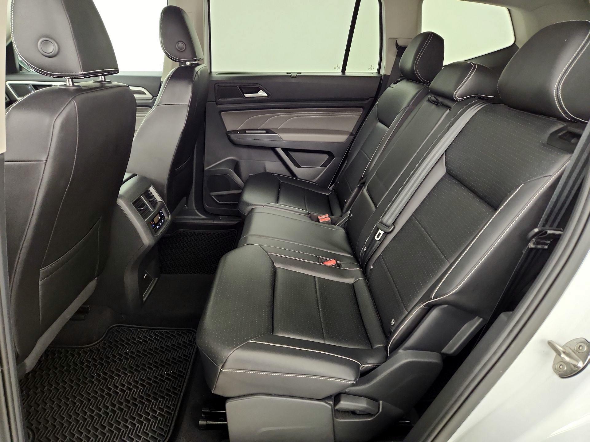 Thumbnail: 2023 Volkswagen Atlas - 19