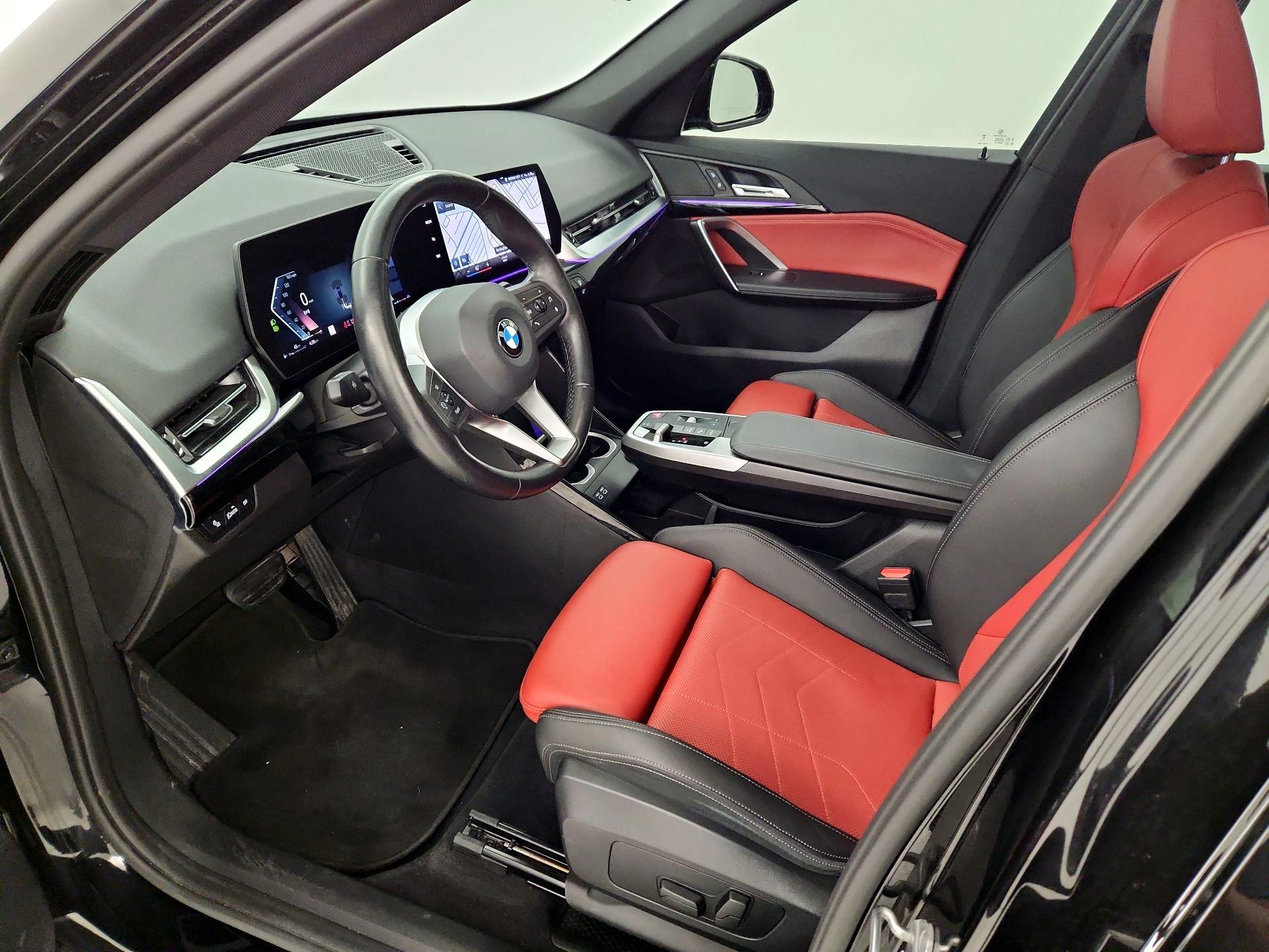 Thumbnail: 2023 BMW X1 - 11