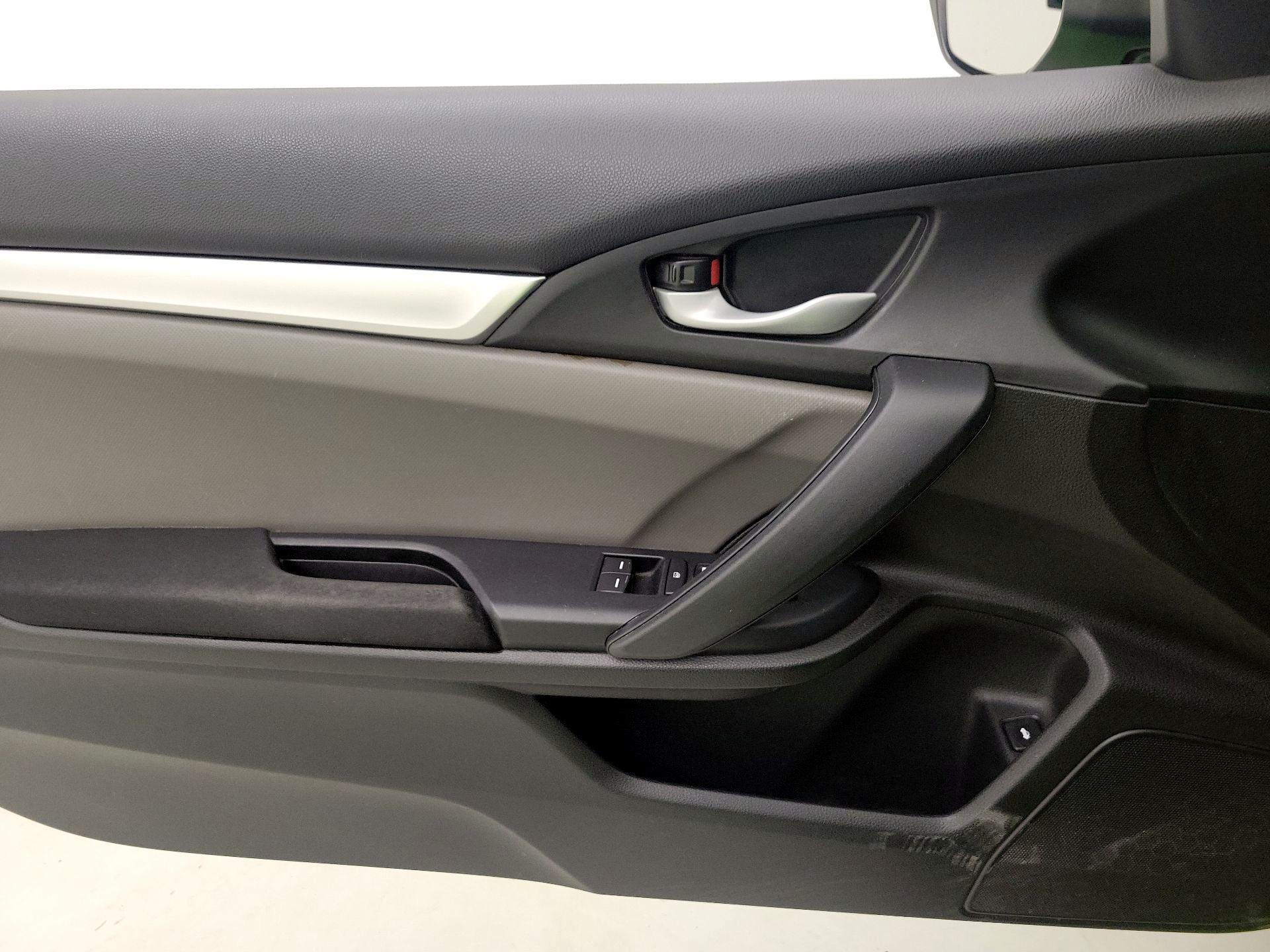 Thumbnail: 2017 Honda Civic - 12