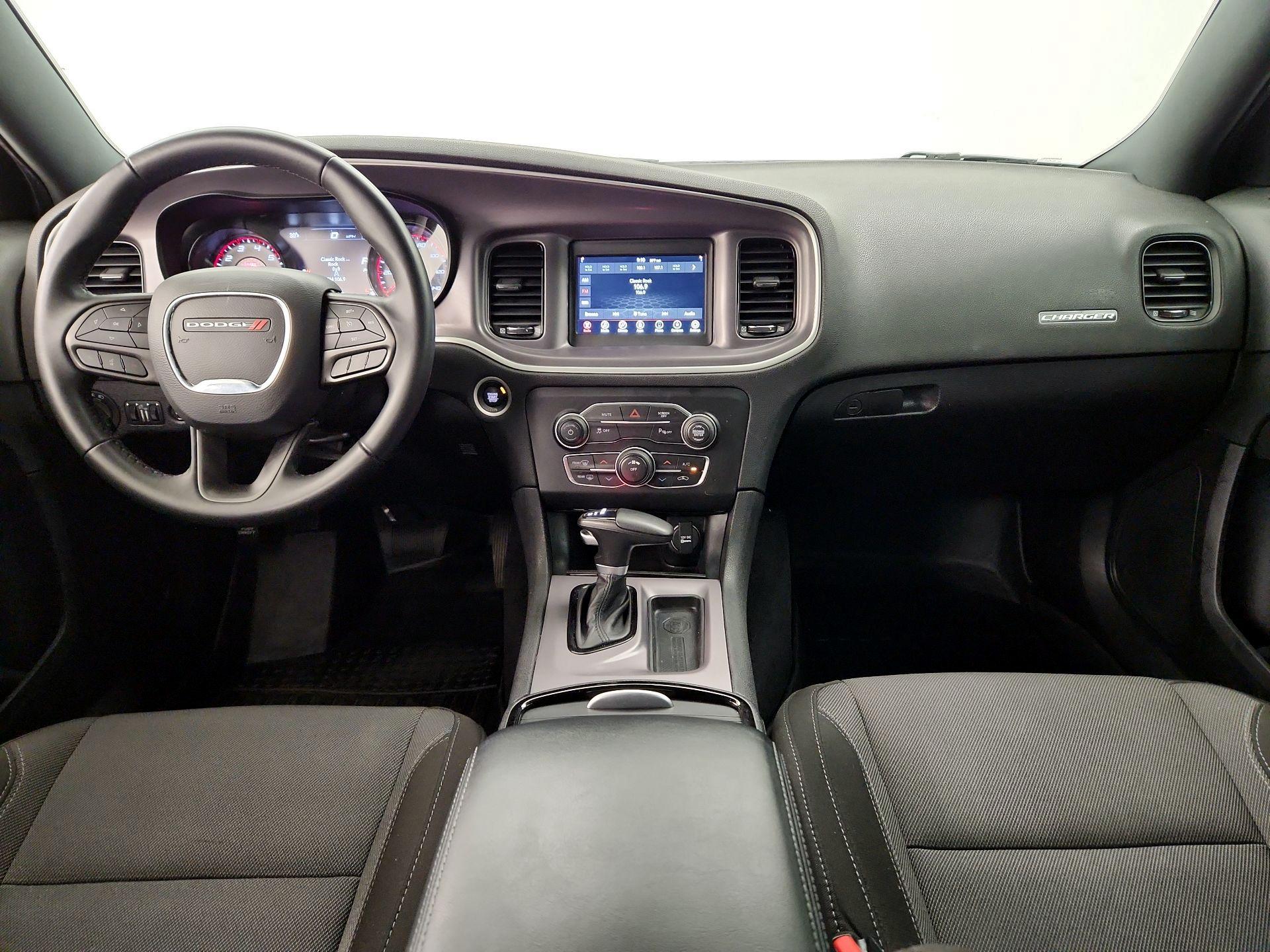 Thumbnail: 2022 Dodge Charger - 9