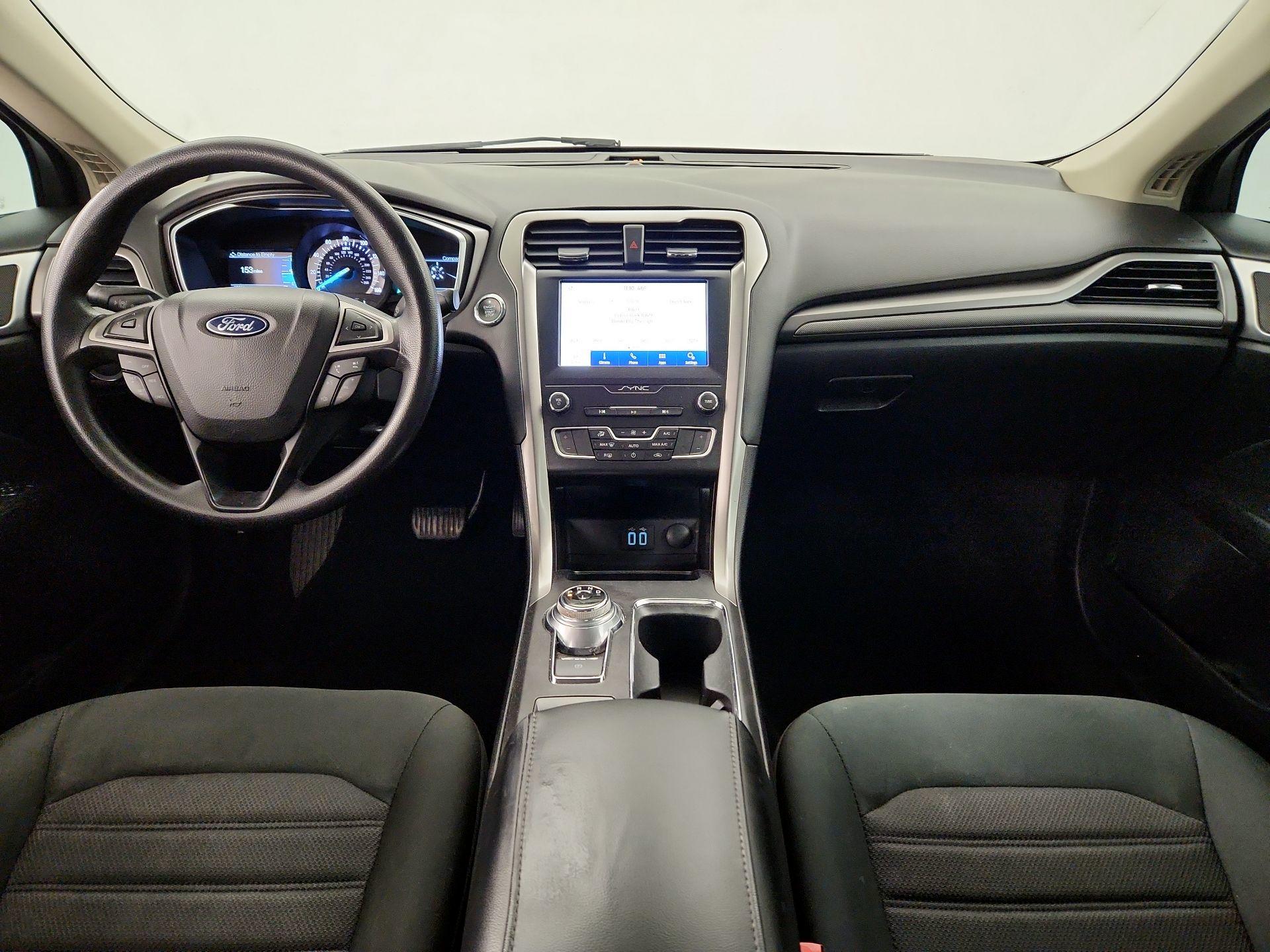 Thumbnail: 2020 Ford Fusion - 9