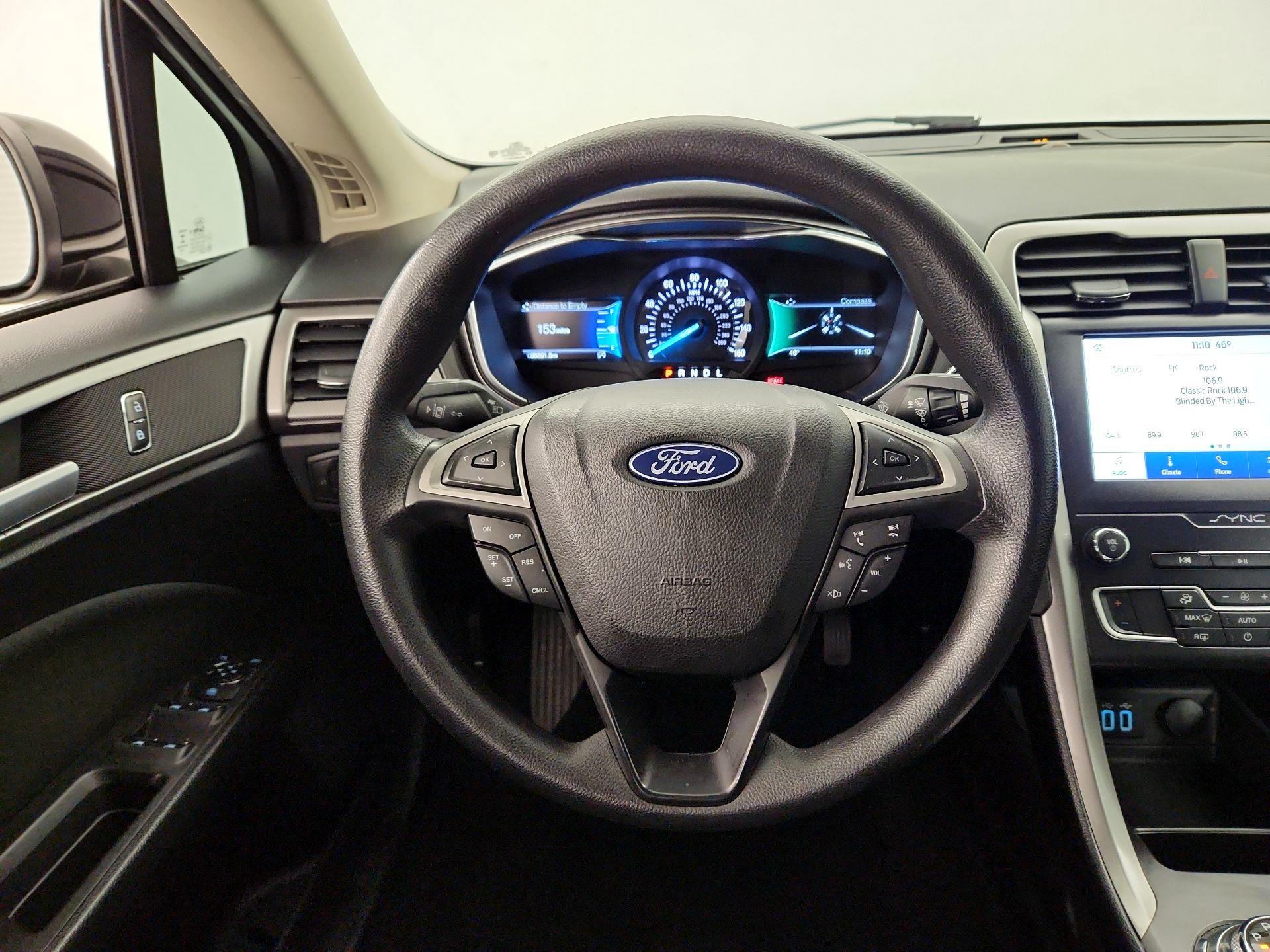 Thumbnail: 2020 Ford Fusion - 10