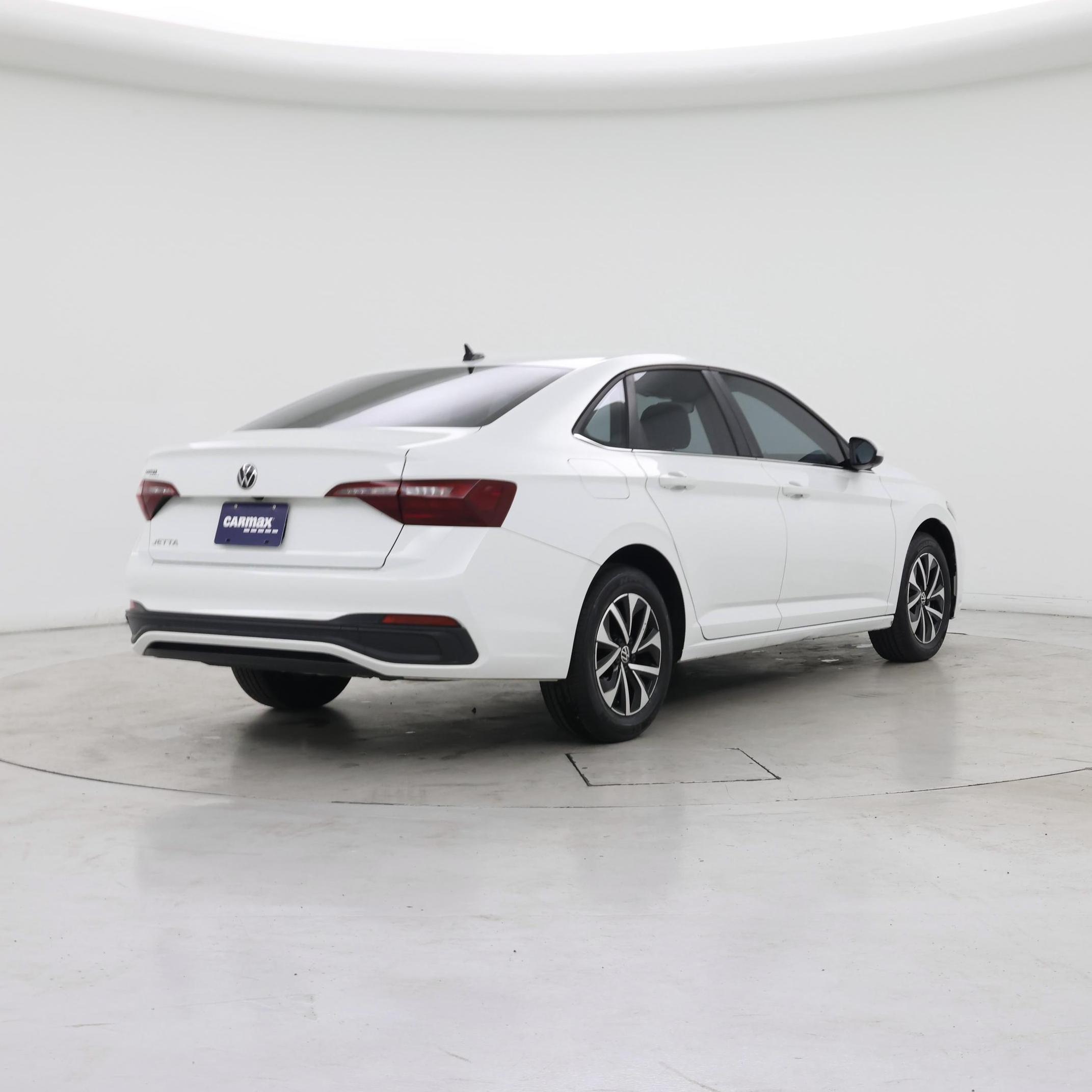 Thumbnail: 2024 Volkswagen Jetta - 8