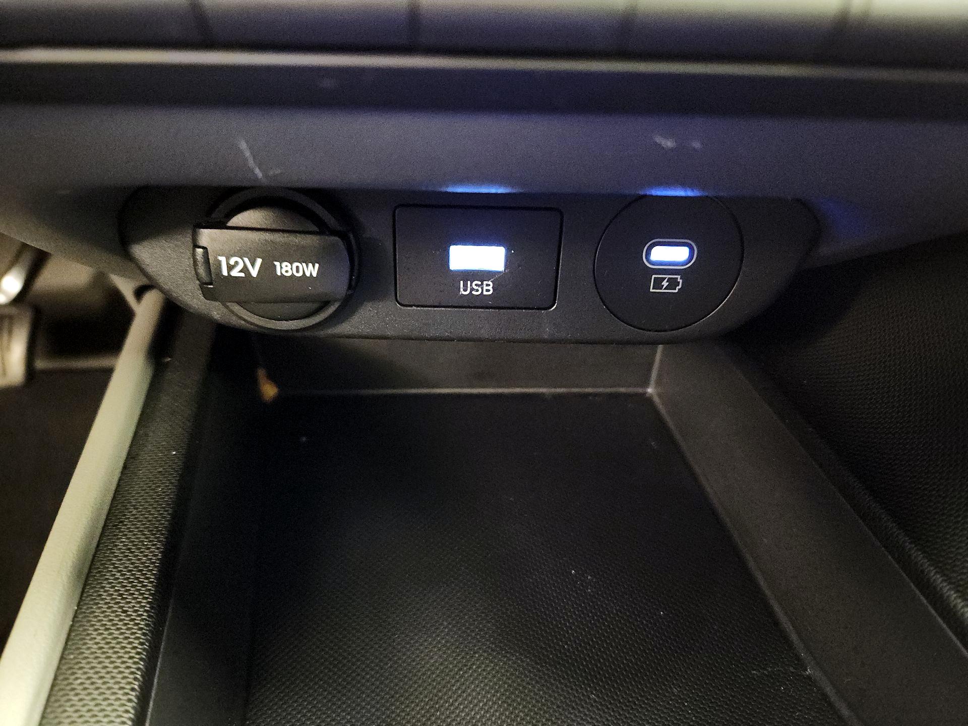 Thumbnail: 2024 Hyundai Elantra - 19