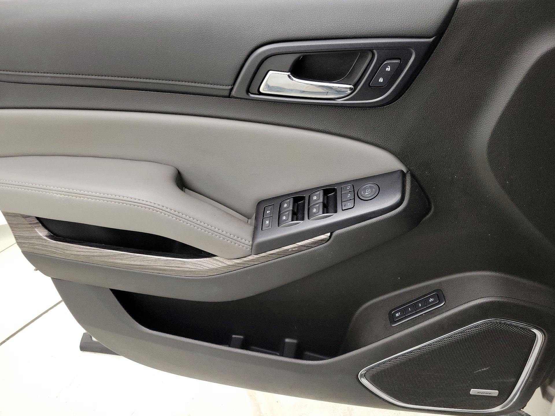 Thumbnail: 2018 Chevrolet Tahoe - 12