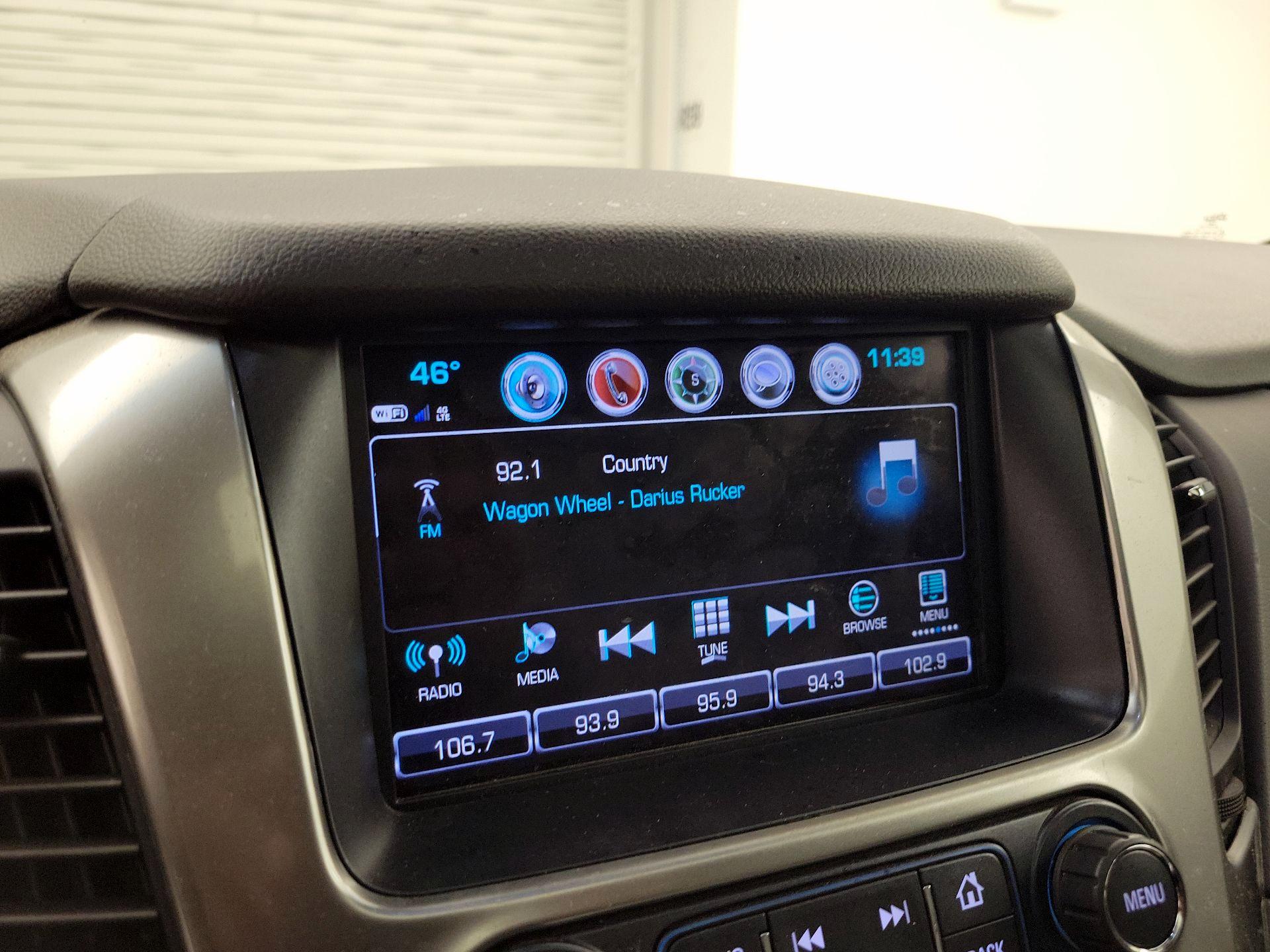 Thumbnail: 2018 Chevrolet Tahoe - 16