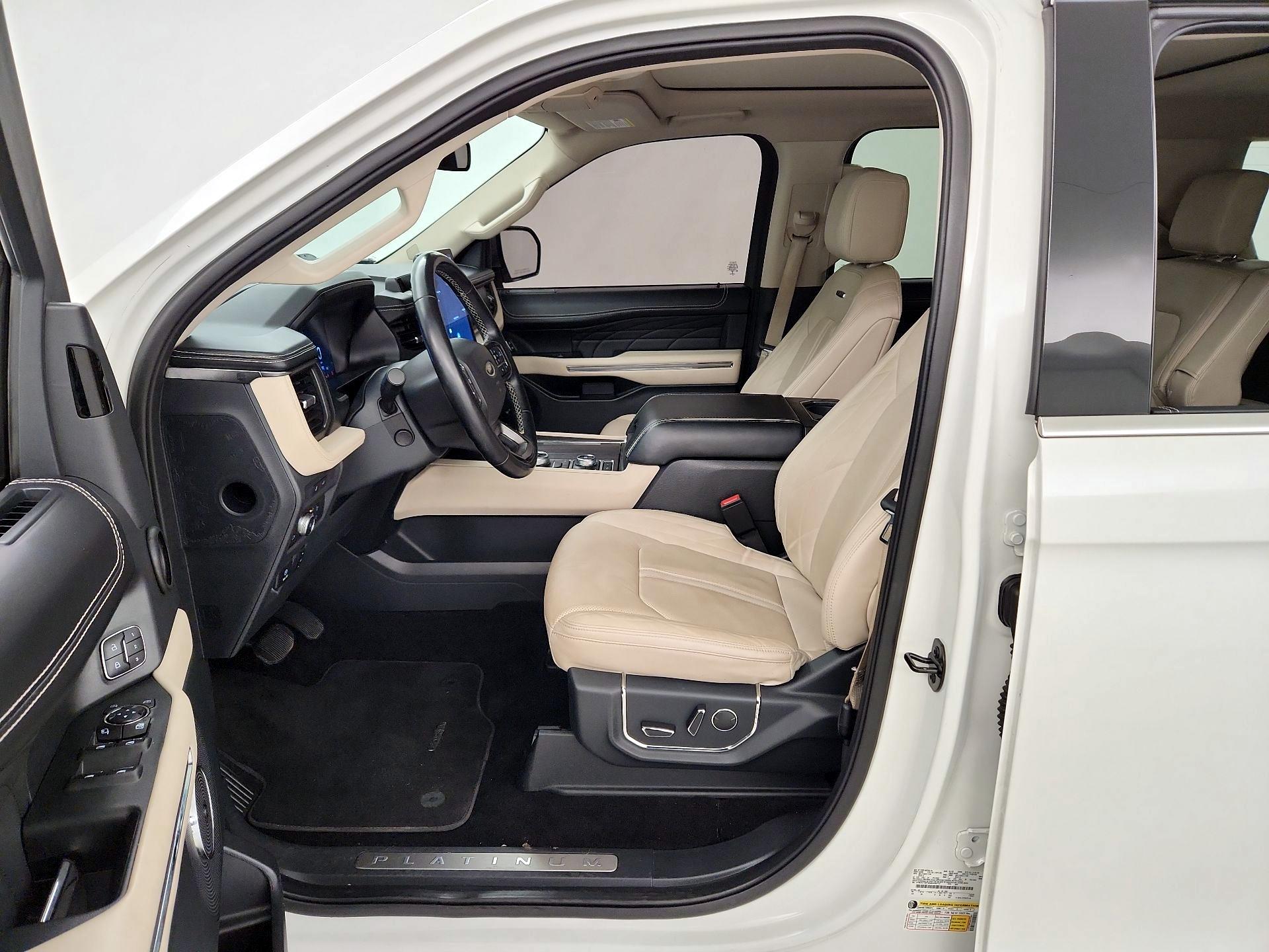 Thumbnail: 2022 Ford Expedition - 11