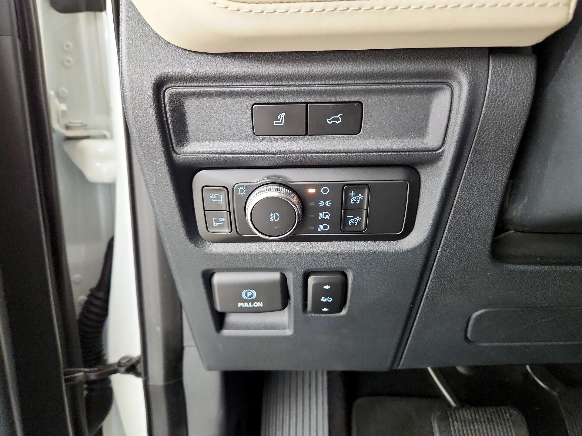 Thumbnail: 2022 Ford Expedition - 13