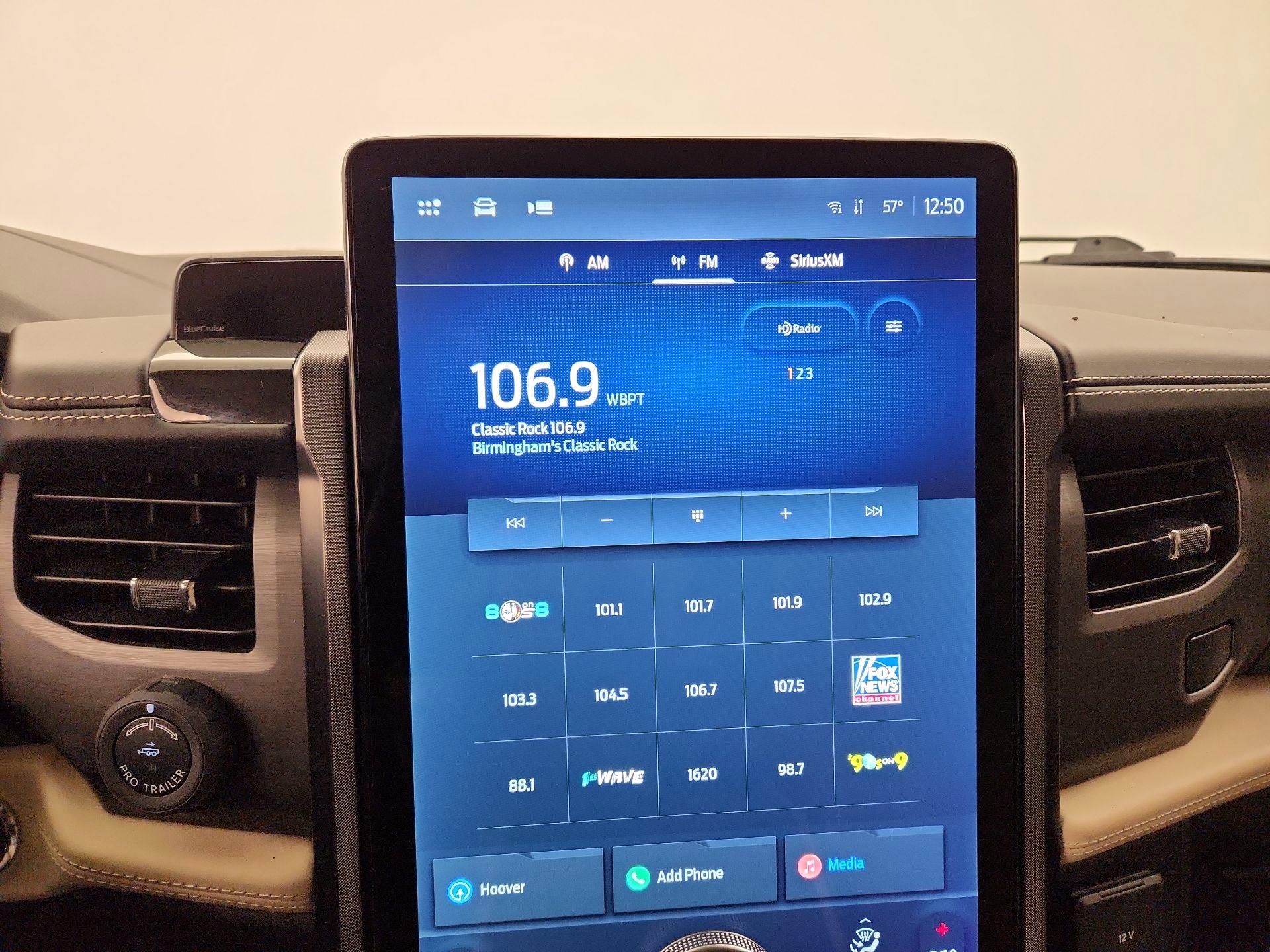 Thumbnail: 2022 Ford Expedition - 16