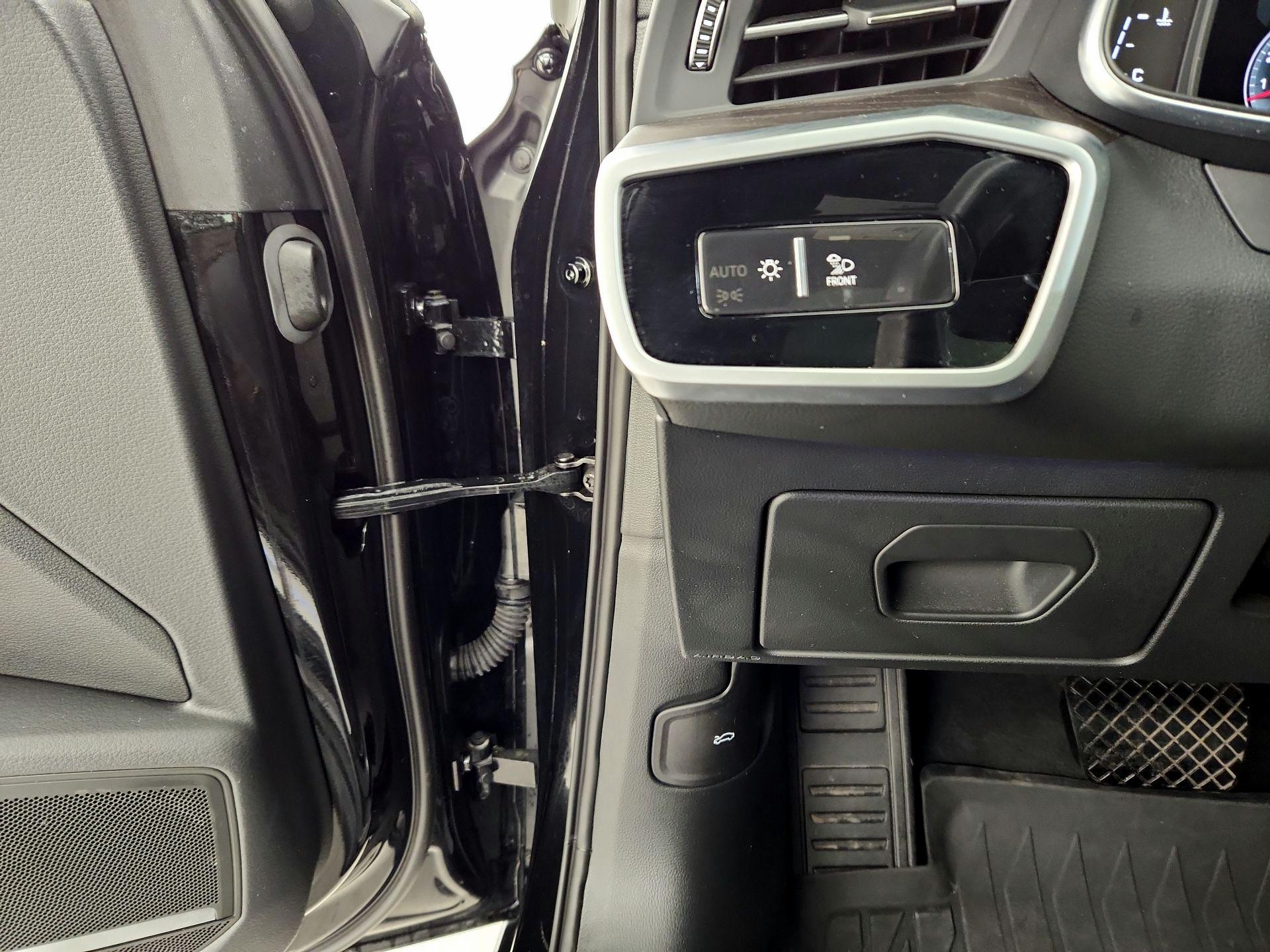 Thumbnail: 2023 Audi A6 - 13