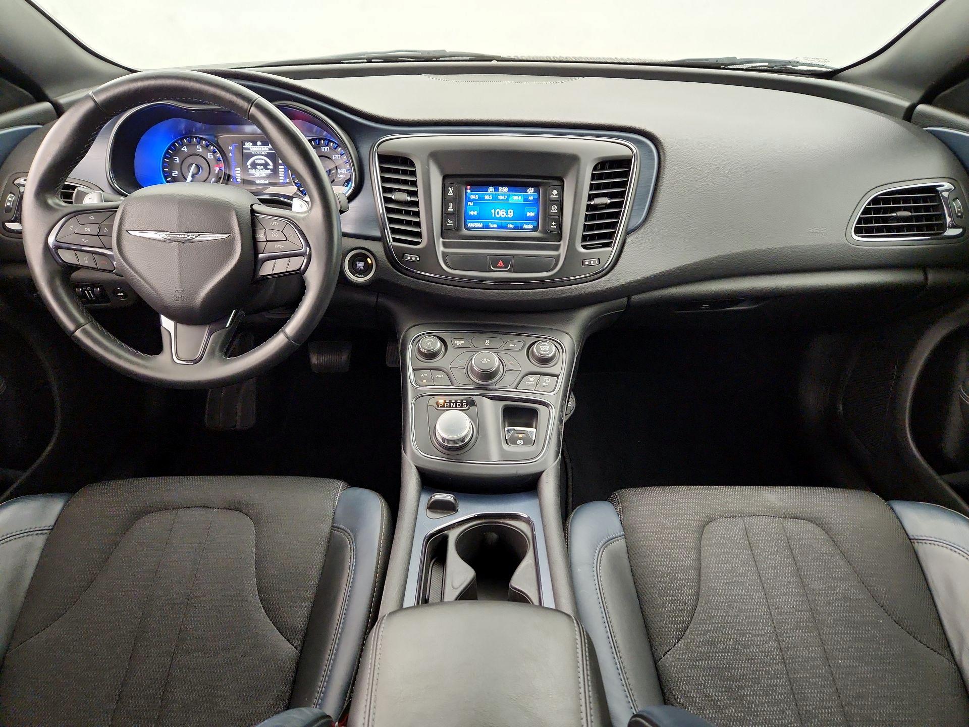 Thumbnail: 2015 Chrysler 200 - 9