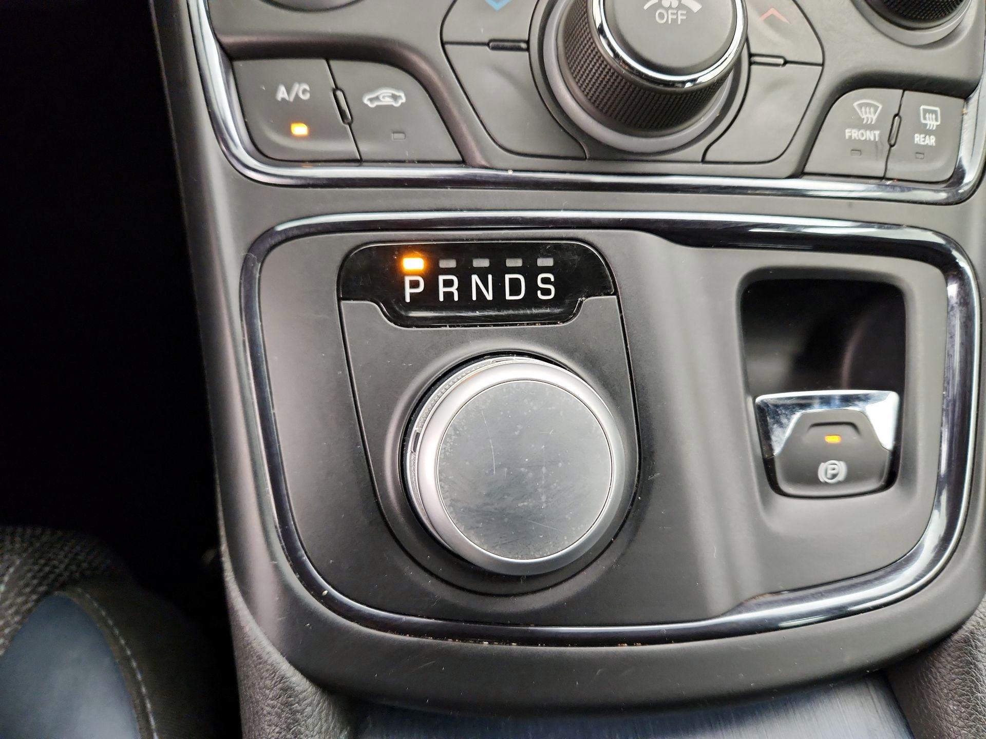 Thumbnail: 2015 Chrysler 200 - 16