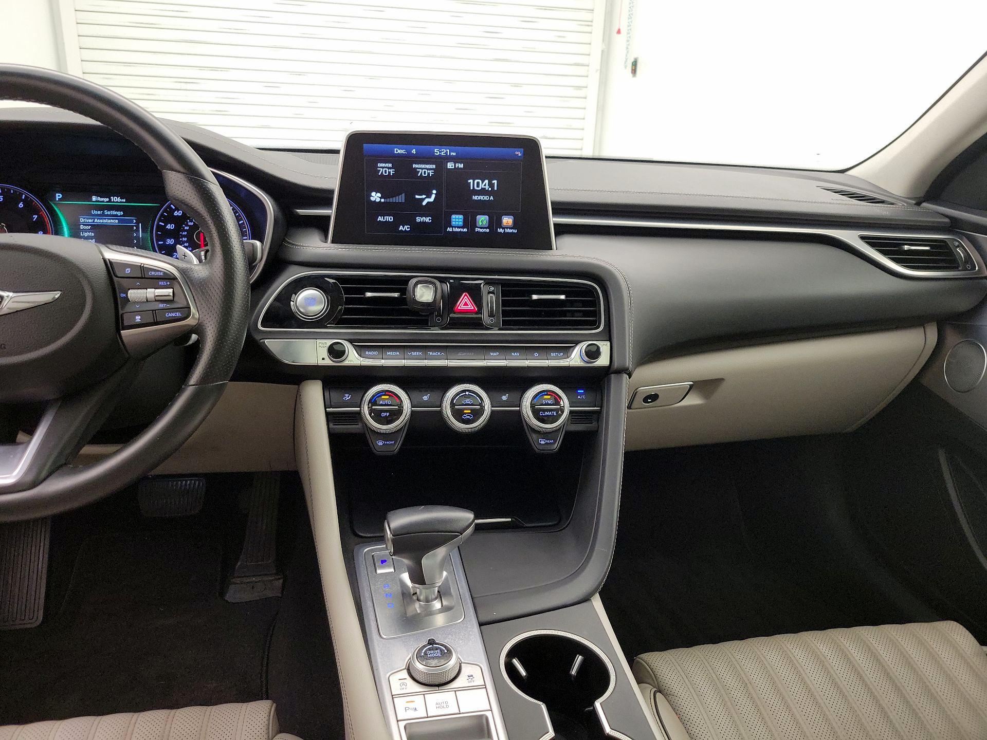 Thumbnail: 2020 Genesis G70 - 9