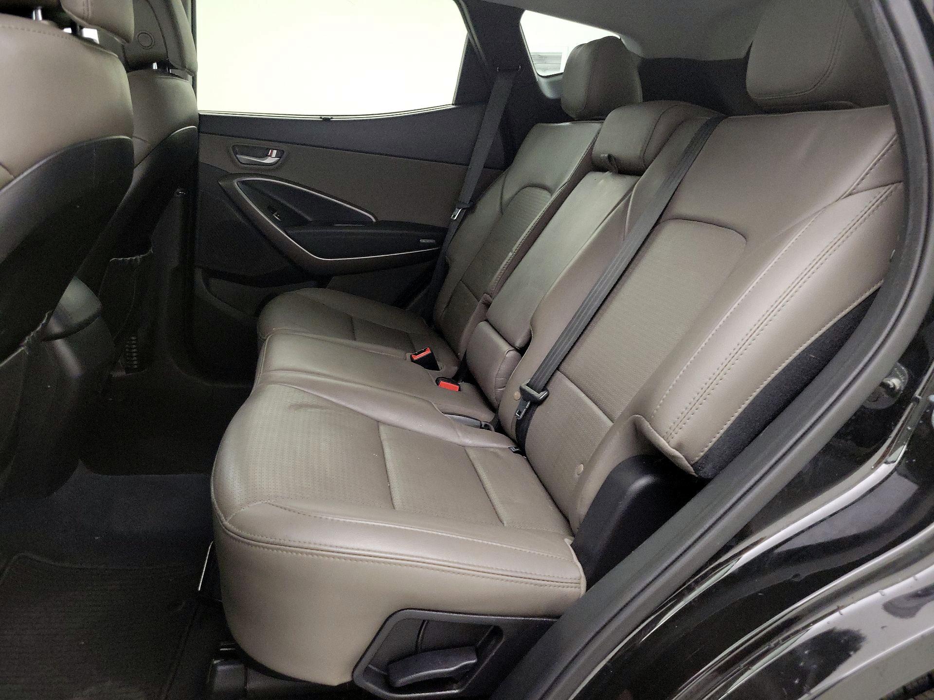 Thumbnail: 2015 Hyundai Santa Fe - 19