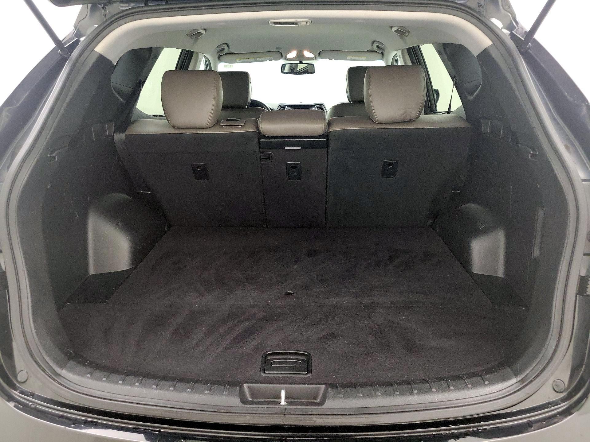 Thumbnail: 2015 Hyundai Santa Fe - 20