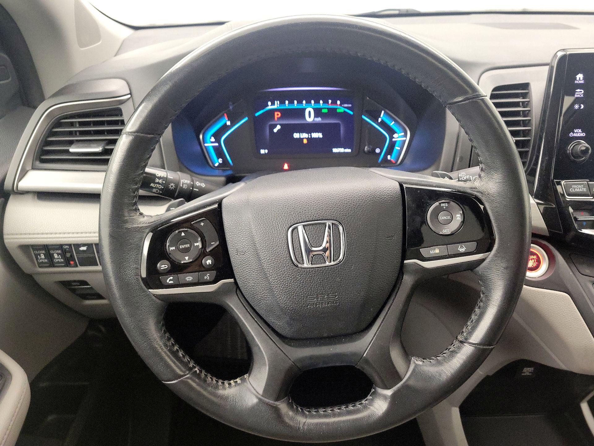 Thumbnail: 2019 Honda Odyssey - 10