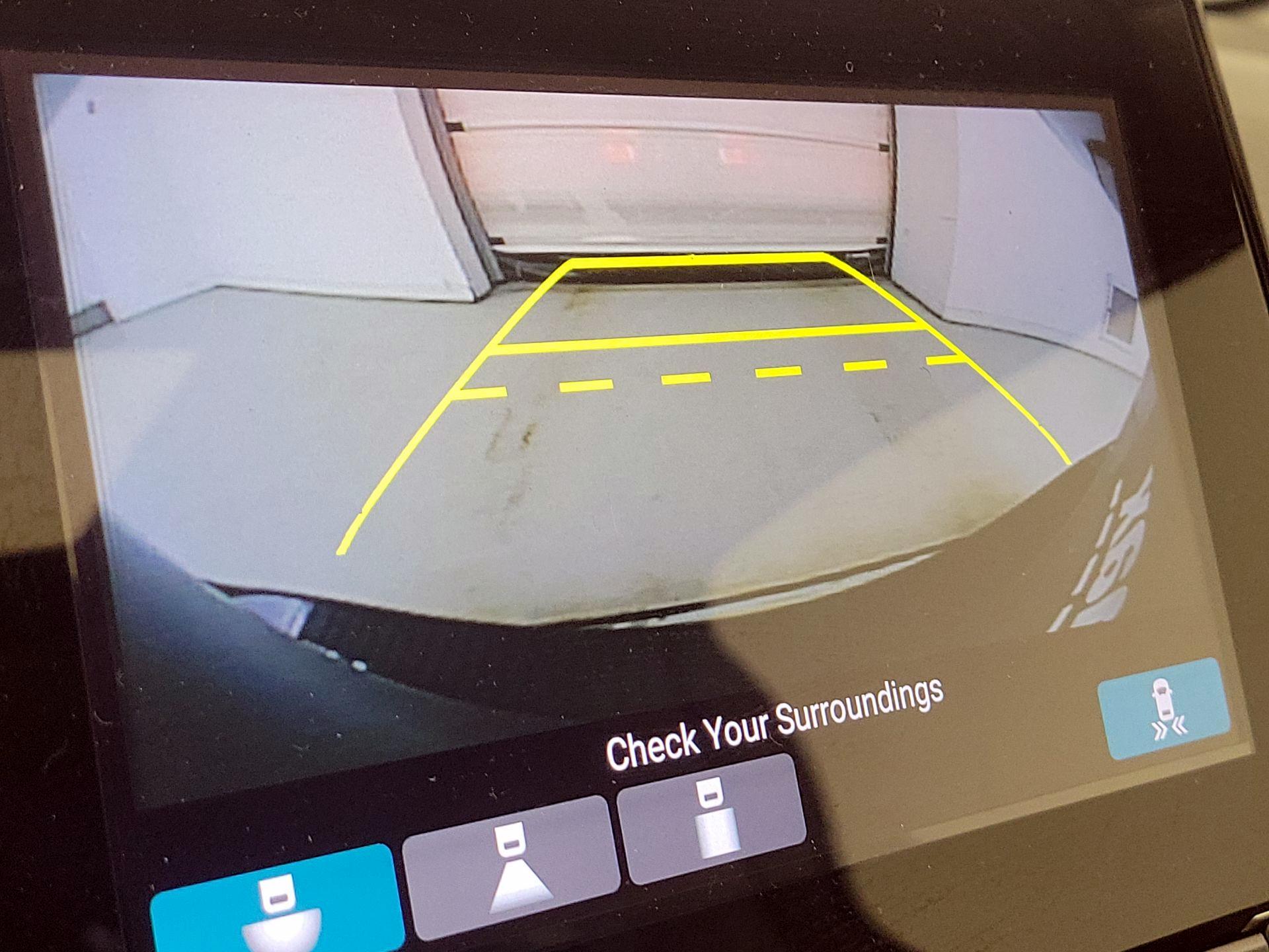 Thumbnail: 2019 Honda Odyssey - 14