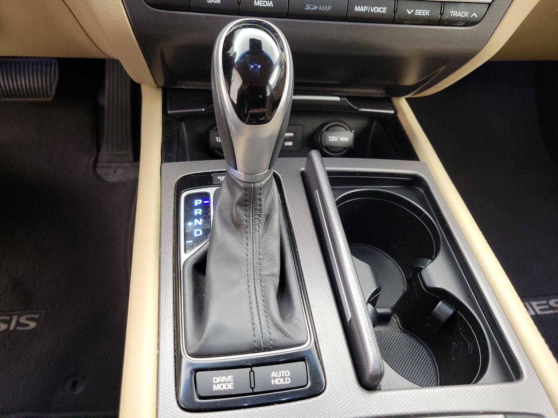 Thumbnail: 2017 Genesis G80 - 18