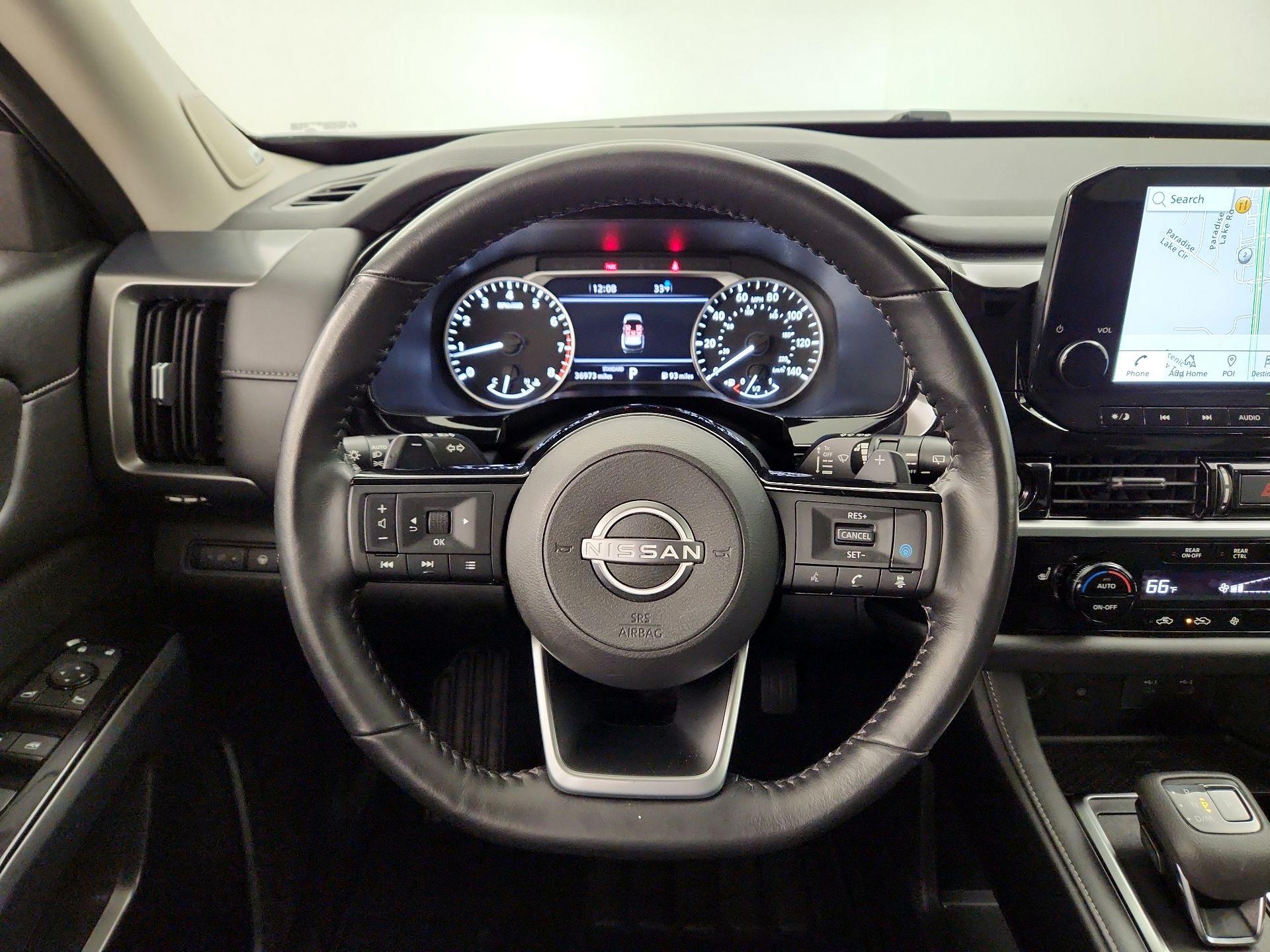 Thumbnail: 2022 Nissan Pathfinder - 10