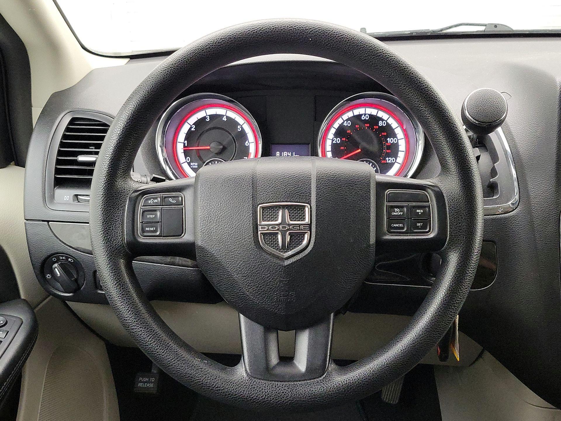 Thumbnail: 2018 Dodge Grand Caravan - 10