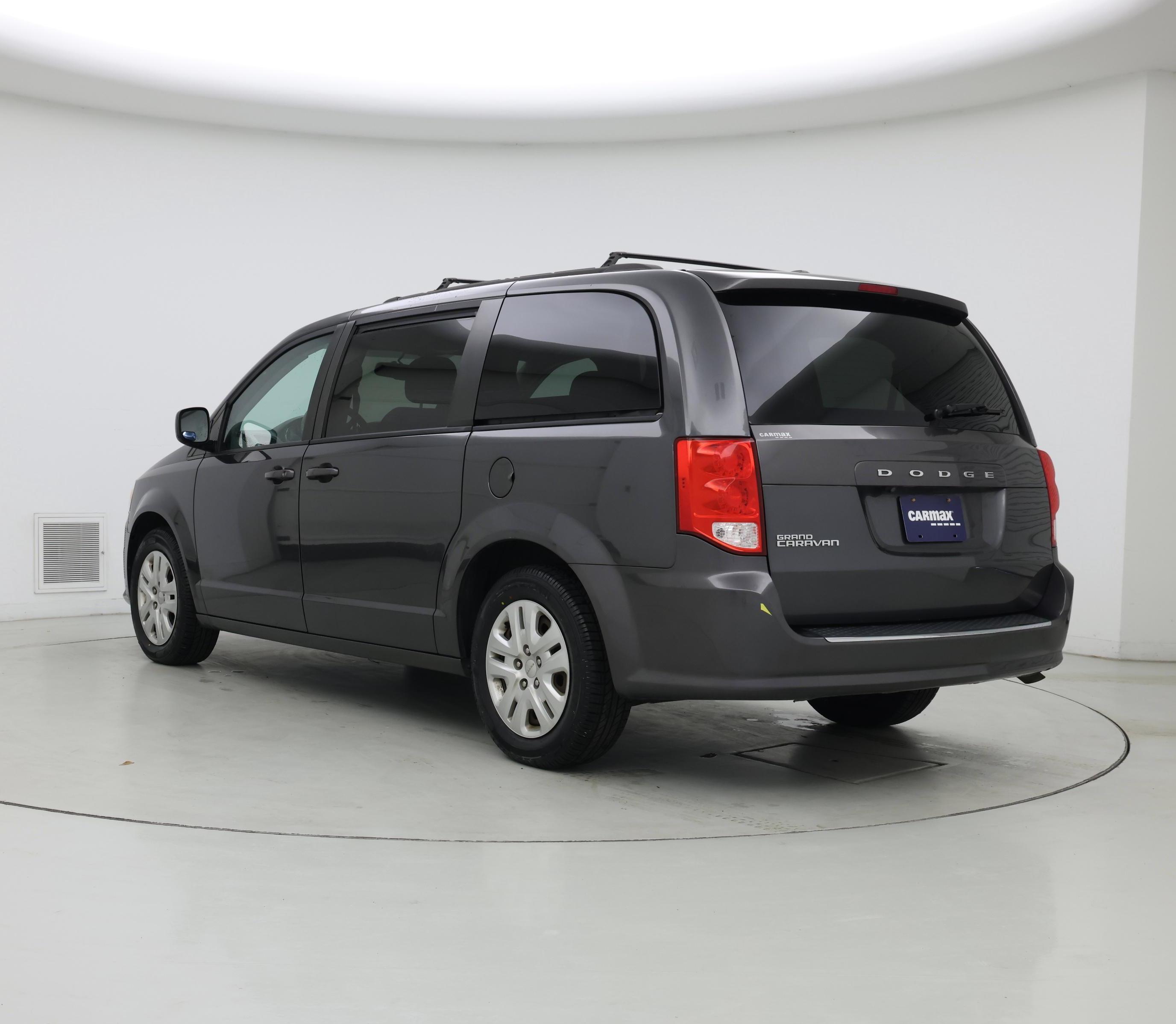 Thumbnail: 2018 Dodge Grand Caravan - 2