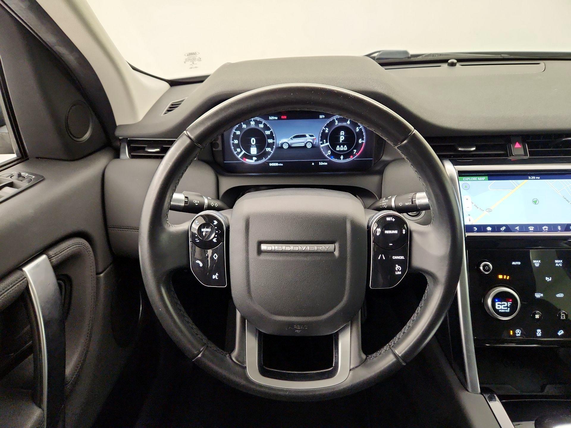 Thumbnail: 2020 Land Rover Discovery Sport - 10