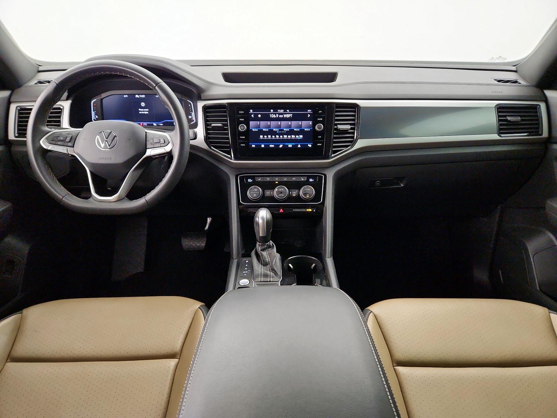 Thumbnail: 2023 Volkswagen Atlas - 9