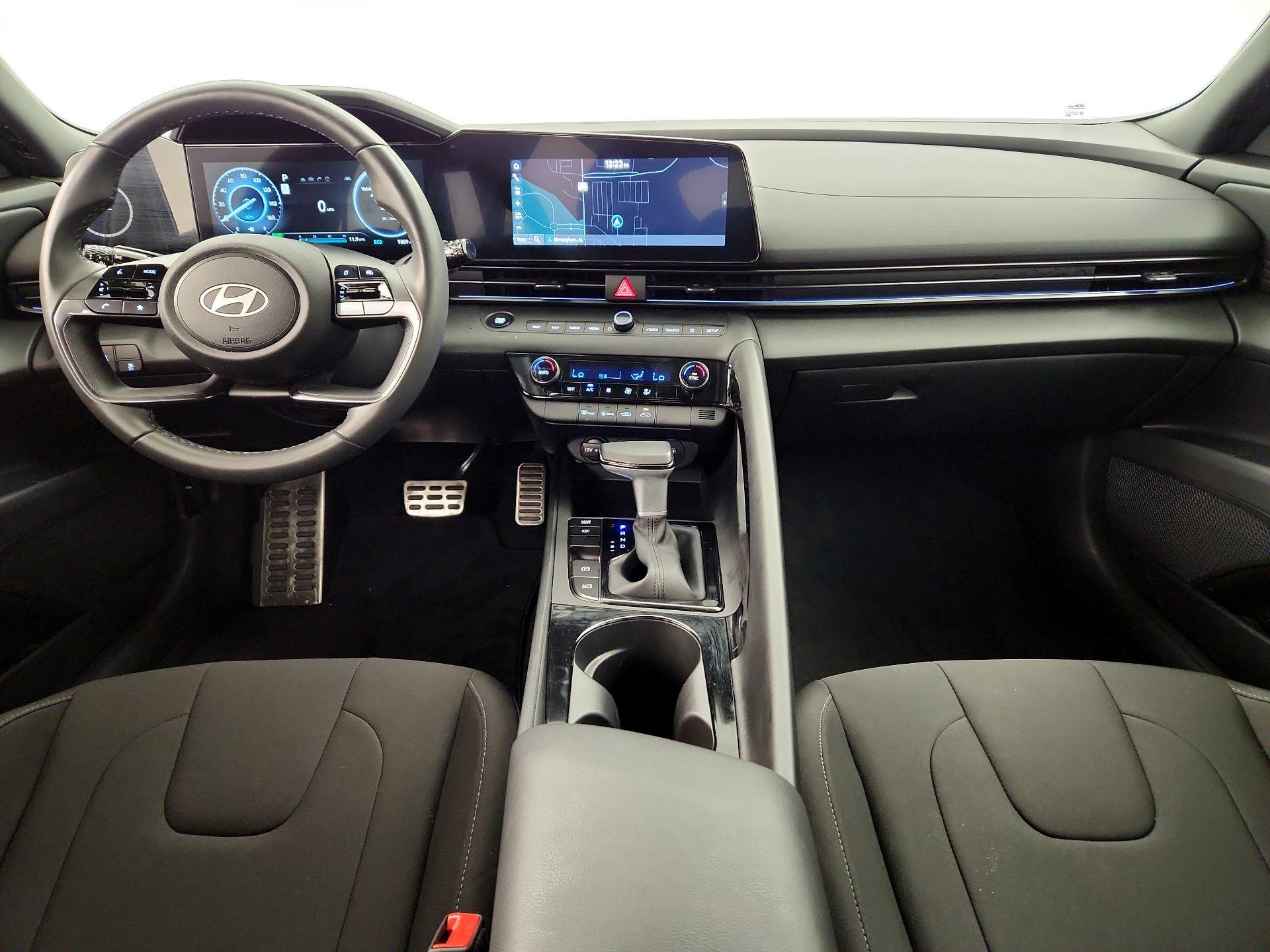 Thumbnail: 2025 Hyundai Elantra - 9