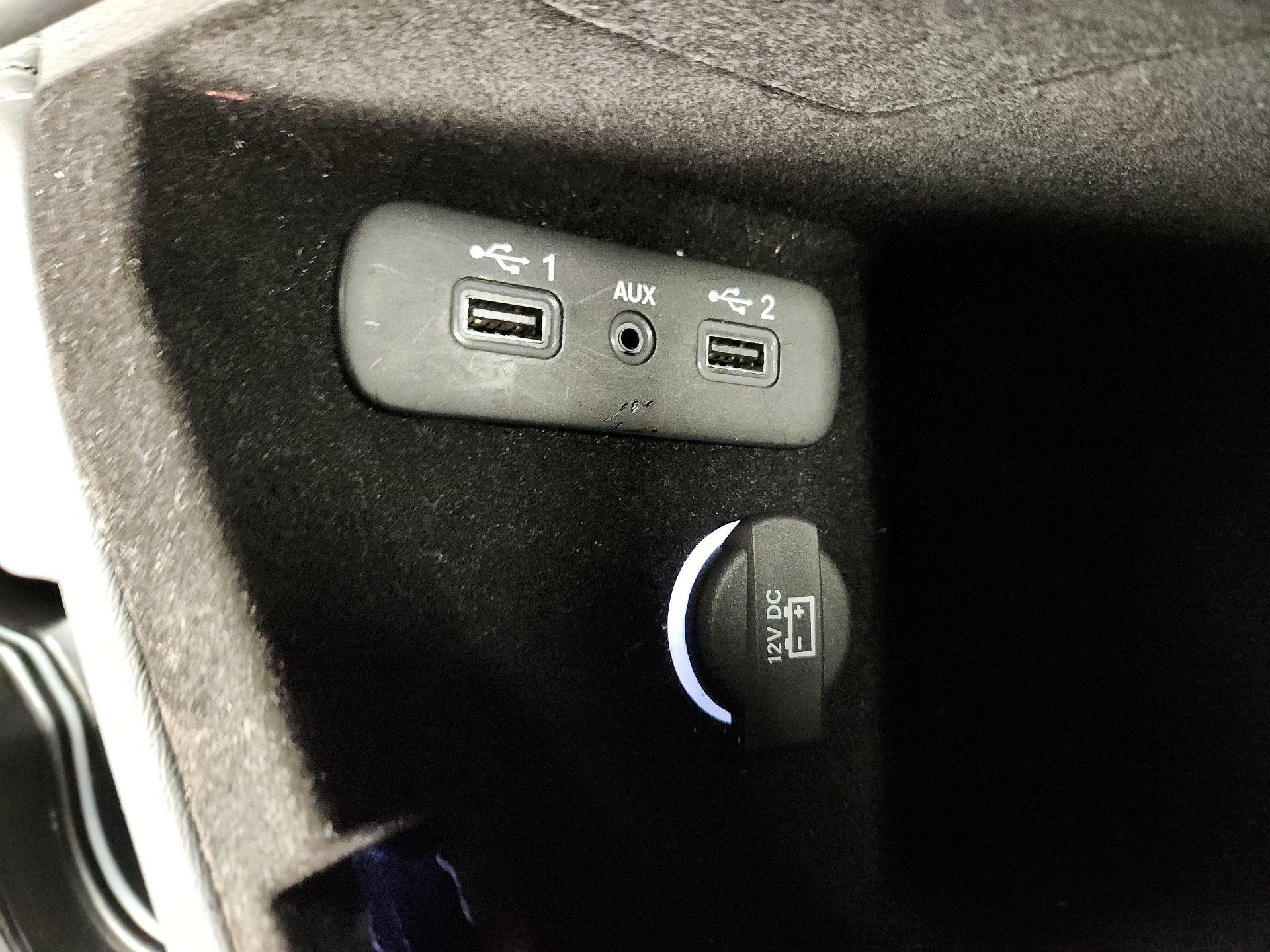 Thumbnail: 2021 Dodge Challenger - 18