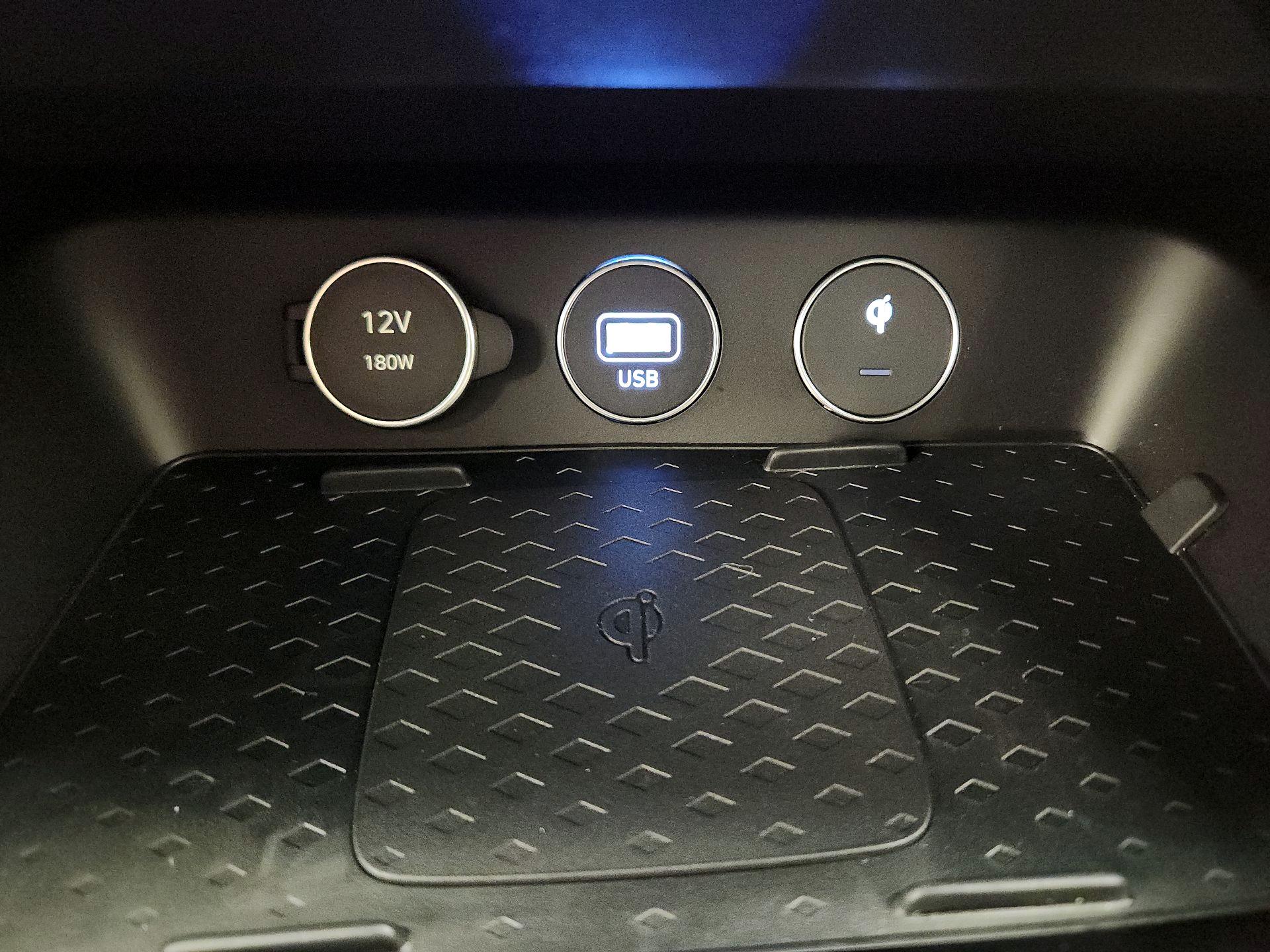 Thumbnail: 2025 Genesis G70 - 17