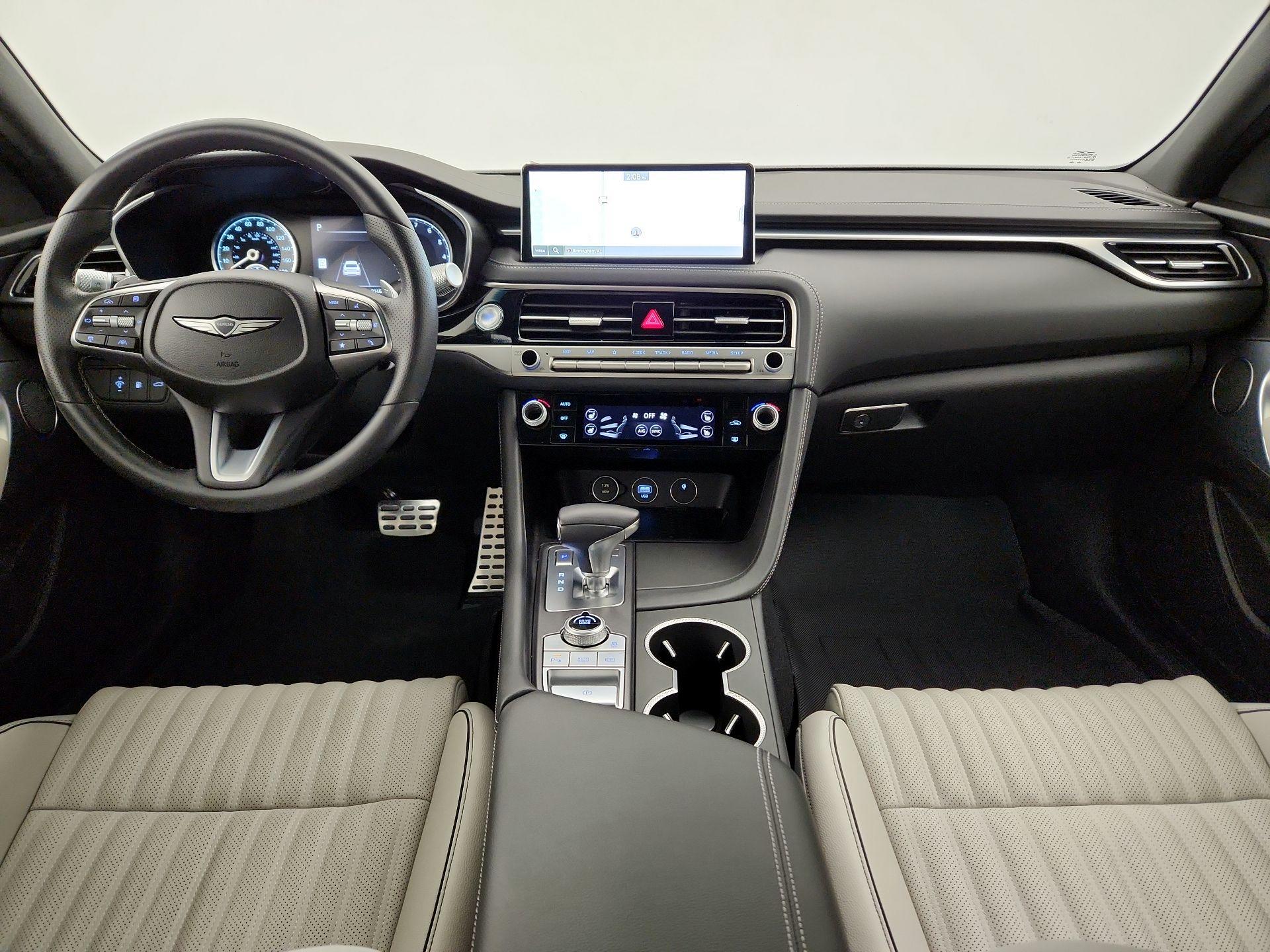 Thumbnail: 2025 Genesis G70 - 8