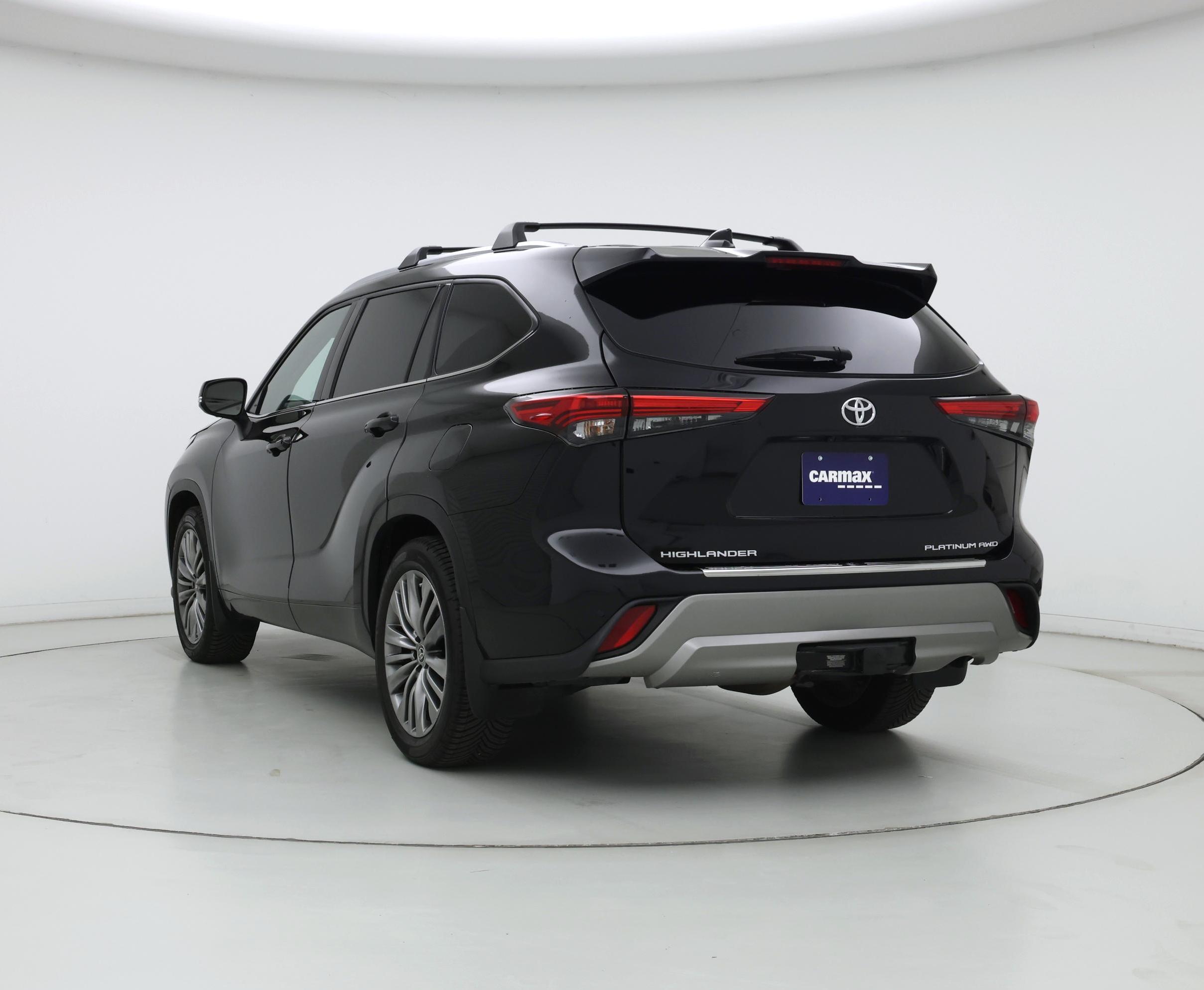 Thumbnail: 2021 Toyota Highlander - 2