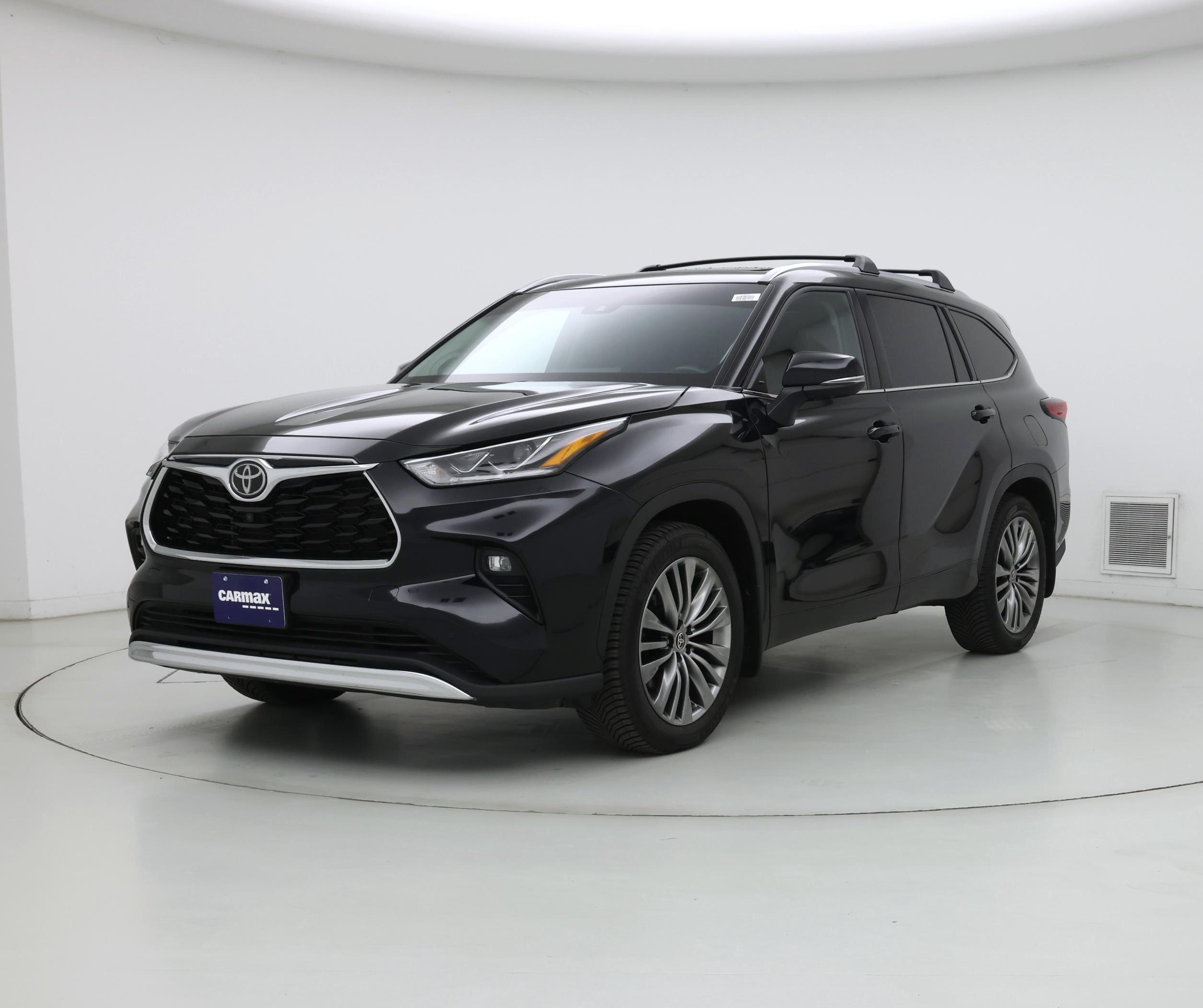 Thumbnail: 2021 Toyota Highlander - 4