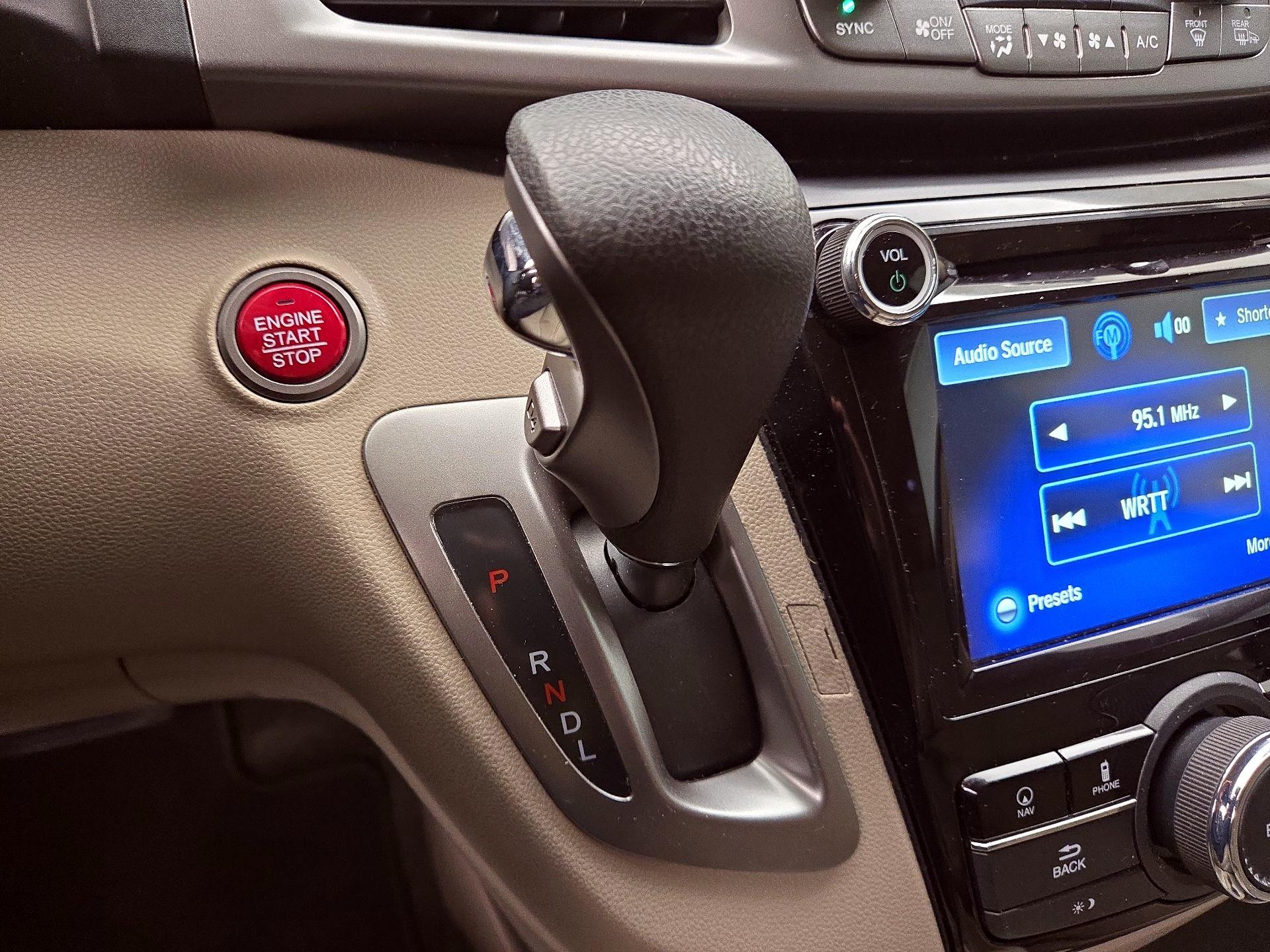 Thumbnail: 2016 Honda Odyssey - 18