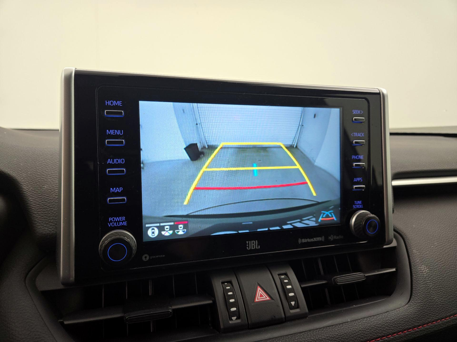 Thumbnail: 2021 Toyota RAV4 - 15