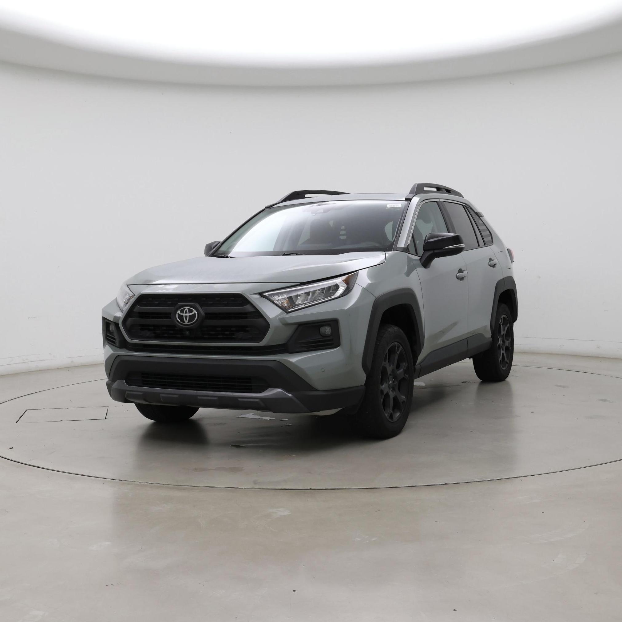 Thumbnail: 2021 Toyota RAV4 - 4