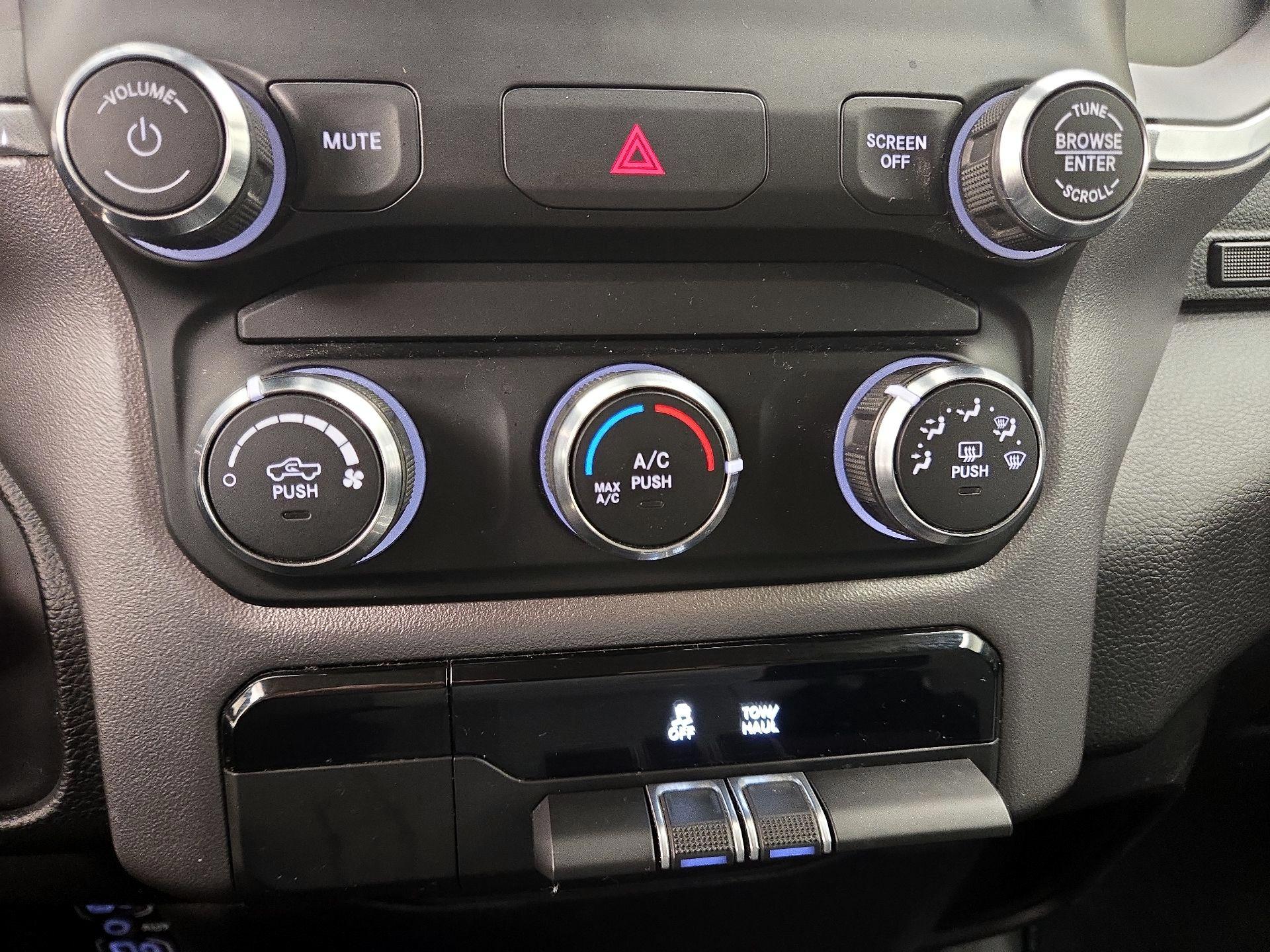 Thumbnail: 2019 RAM 1500 - 16