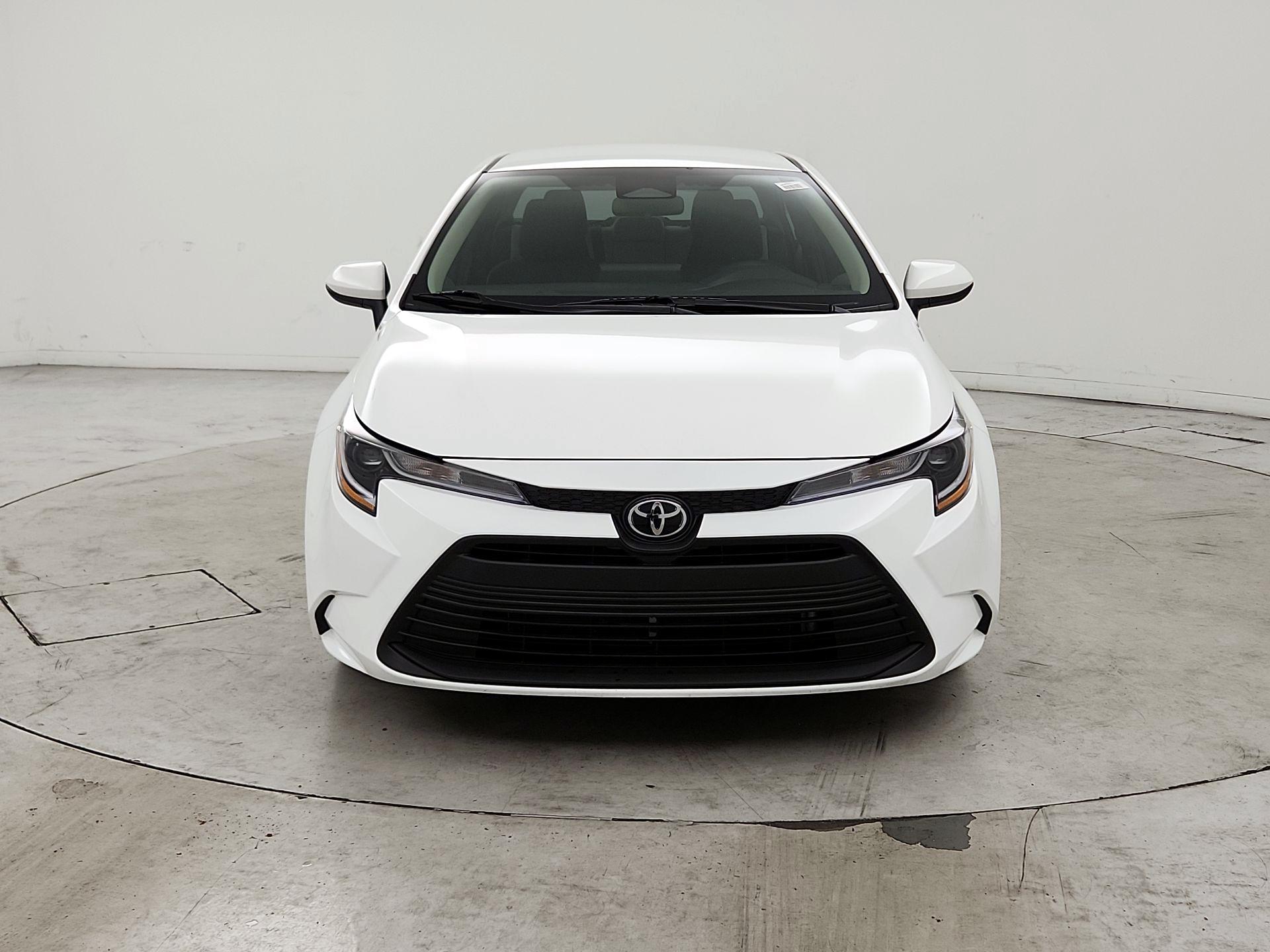 Thumbnail: 2025 Toyota Corolla - 2