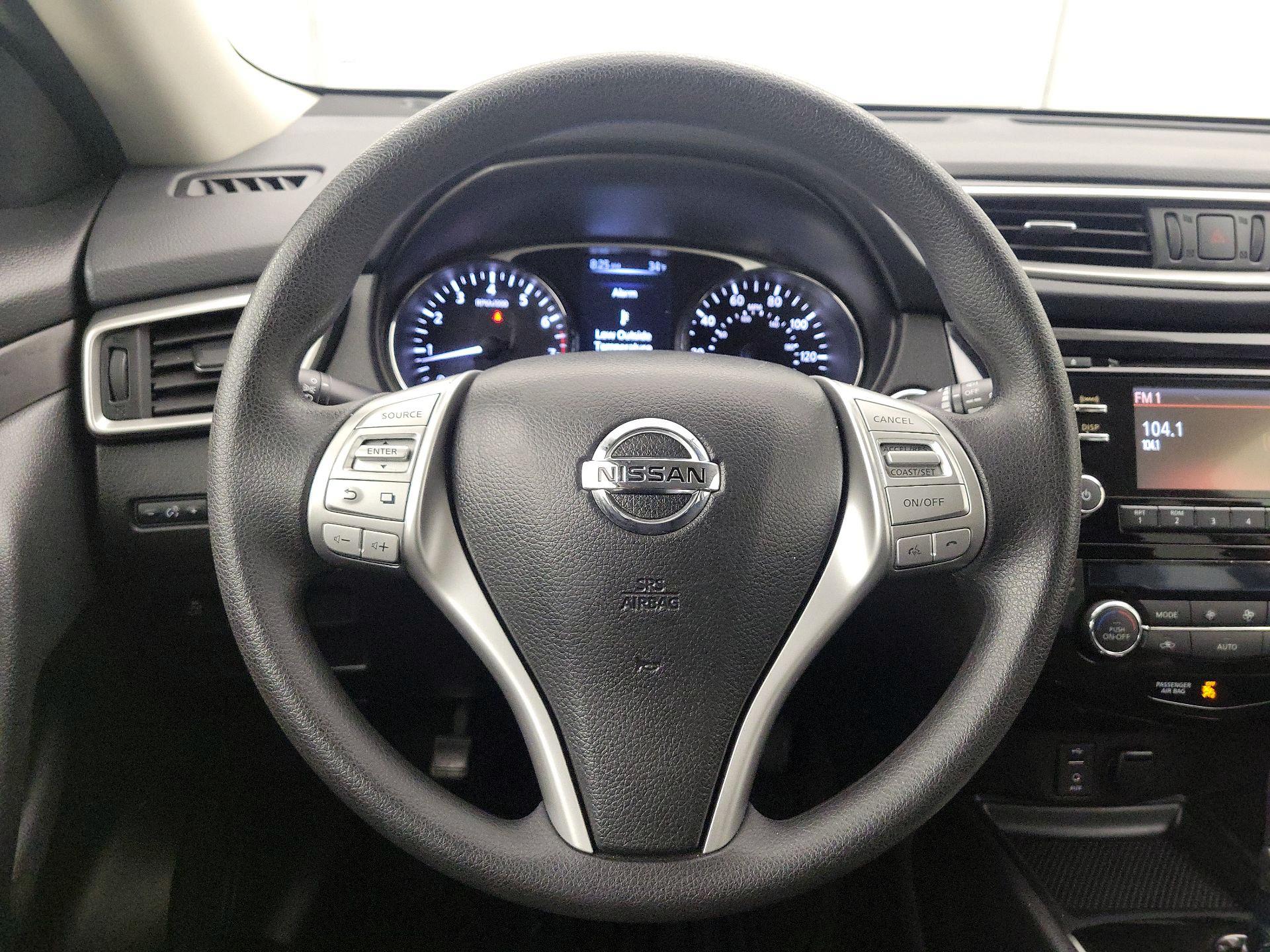 Thumbnail: 2014 Nissan Rogue - 10