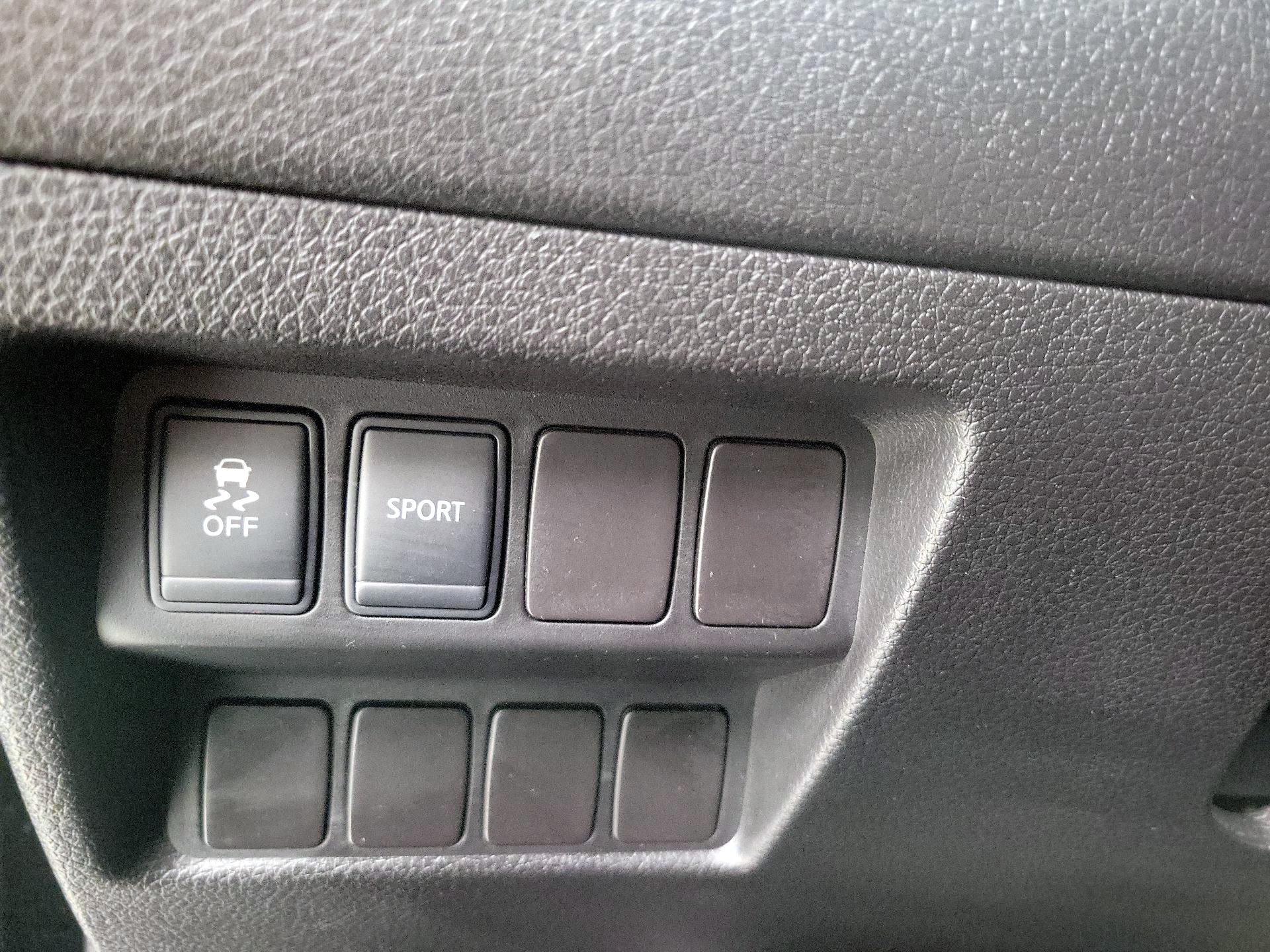 Thumbnail: 2014 Nissan Rogue - 13