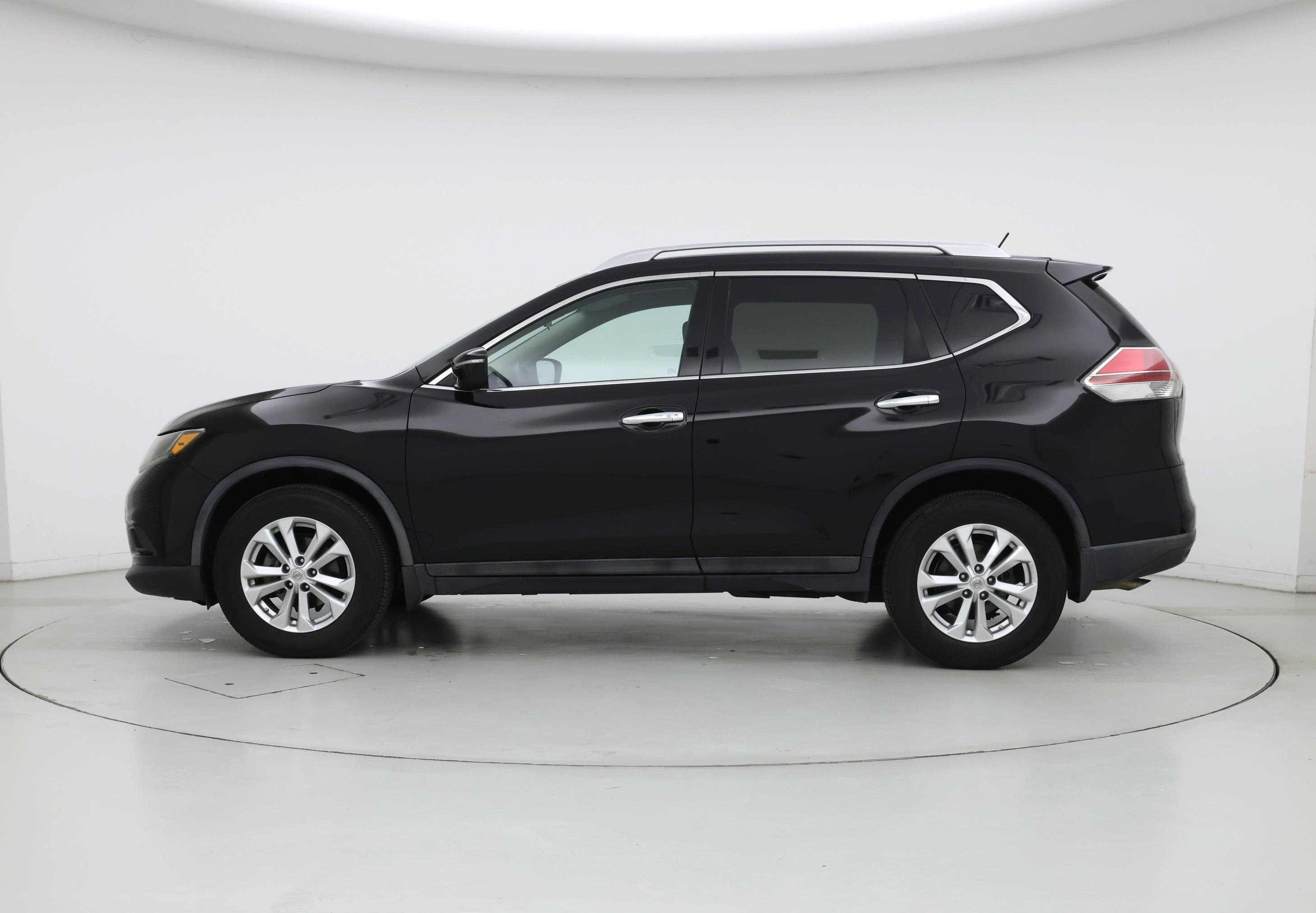 Thumbnail: 2014 Nissan Rogue - 3