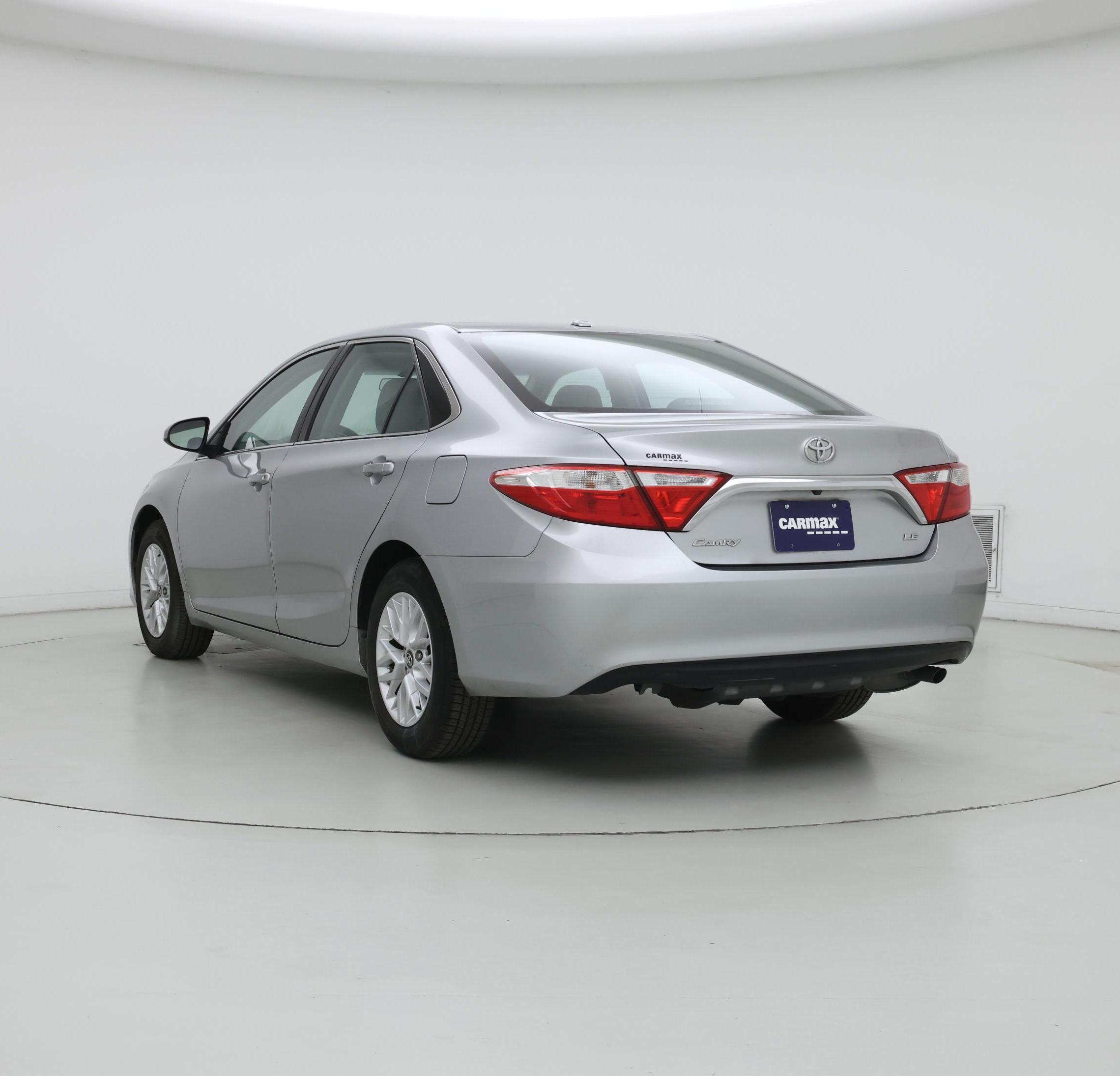 Thumbnail: 2017 Toyota Camry - 2