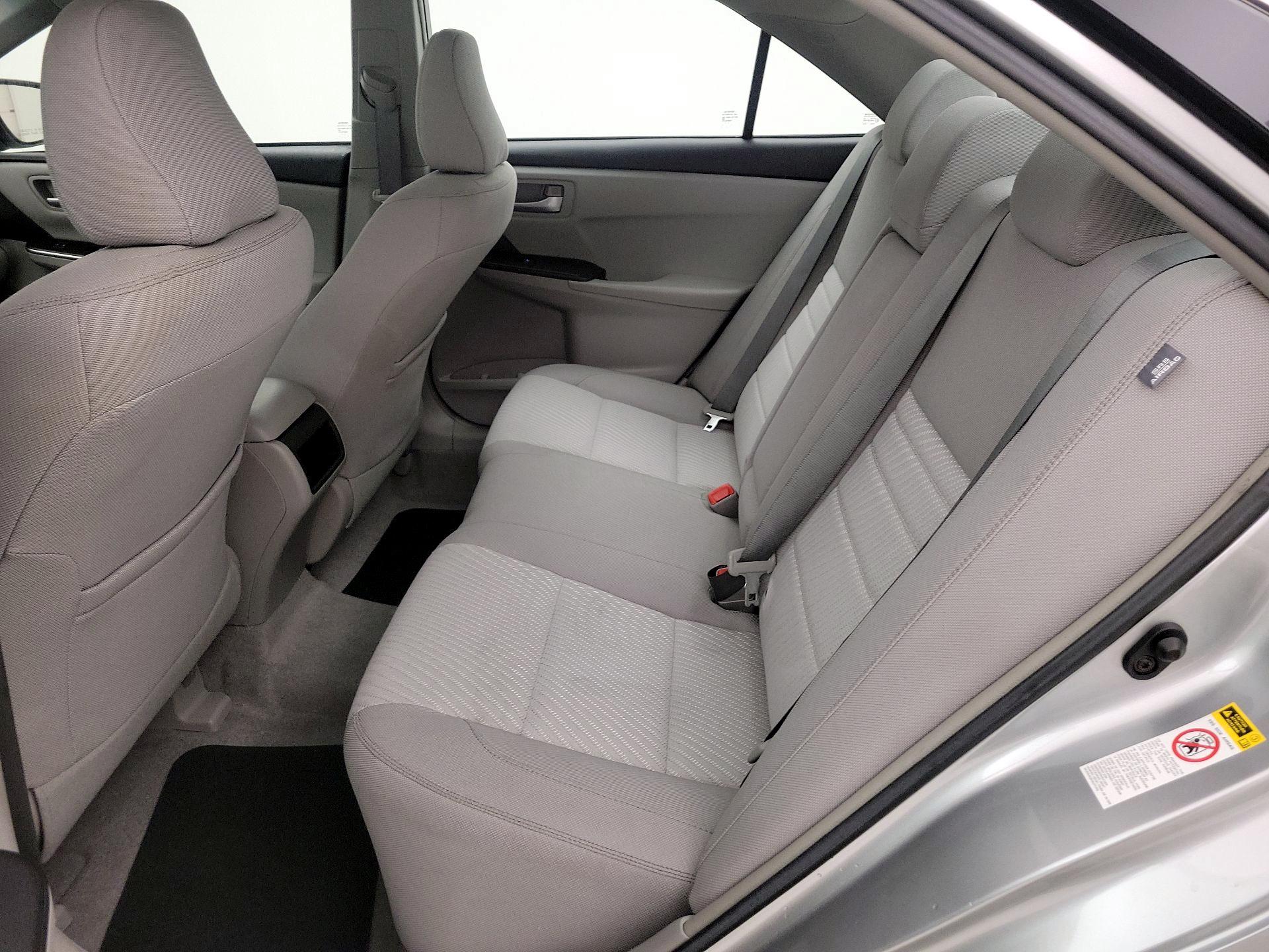 Thumbnail: 2017 Toyota Camry - 20