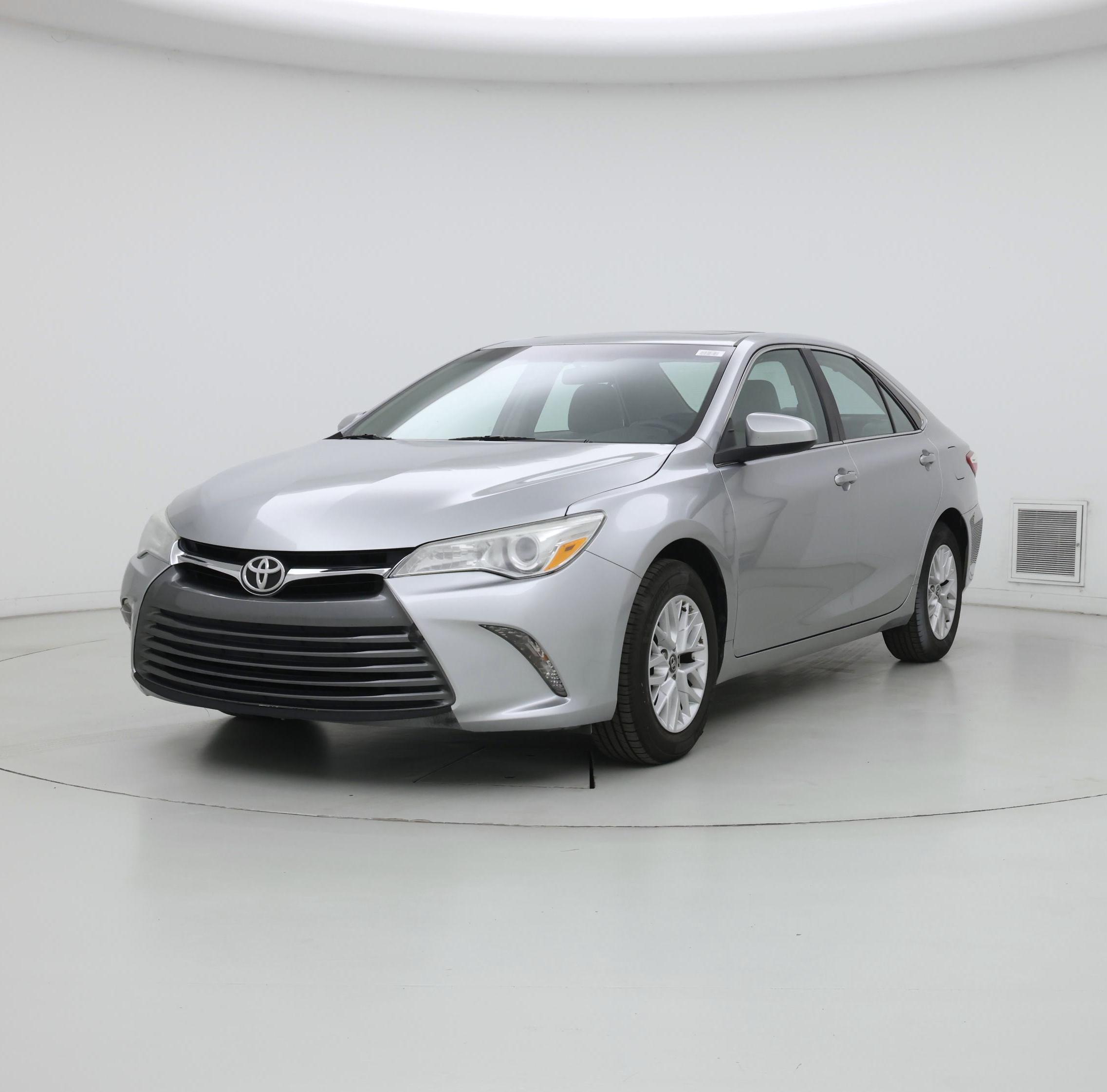 Thumbnail: 2017 Toyota Camry - 4