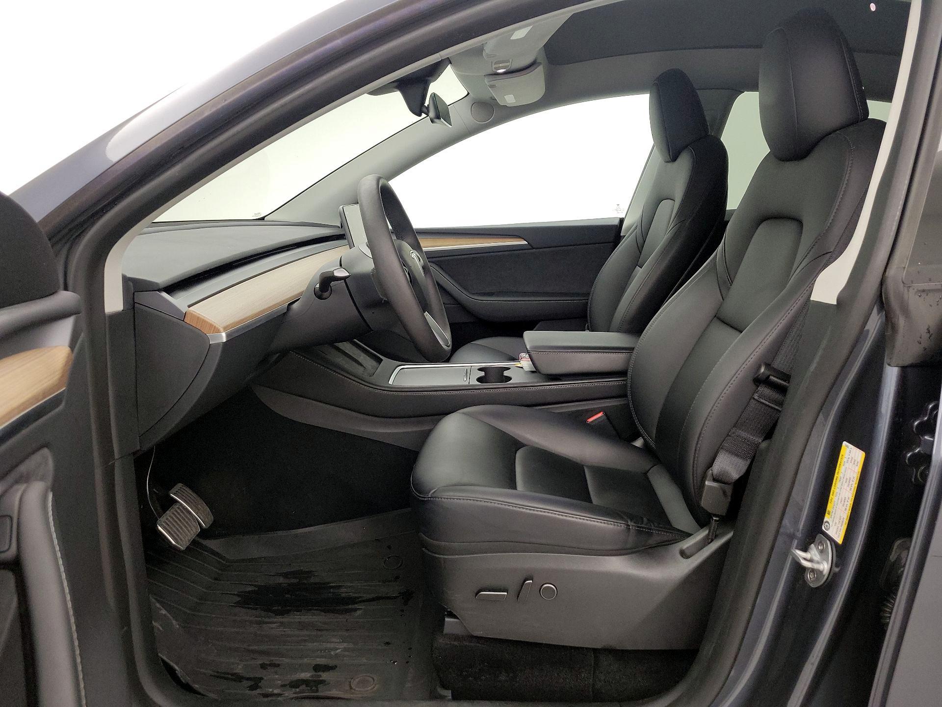 Thumbnail: 2023 Tesla Model Y - 11